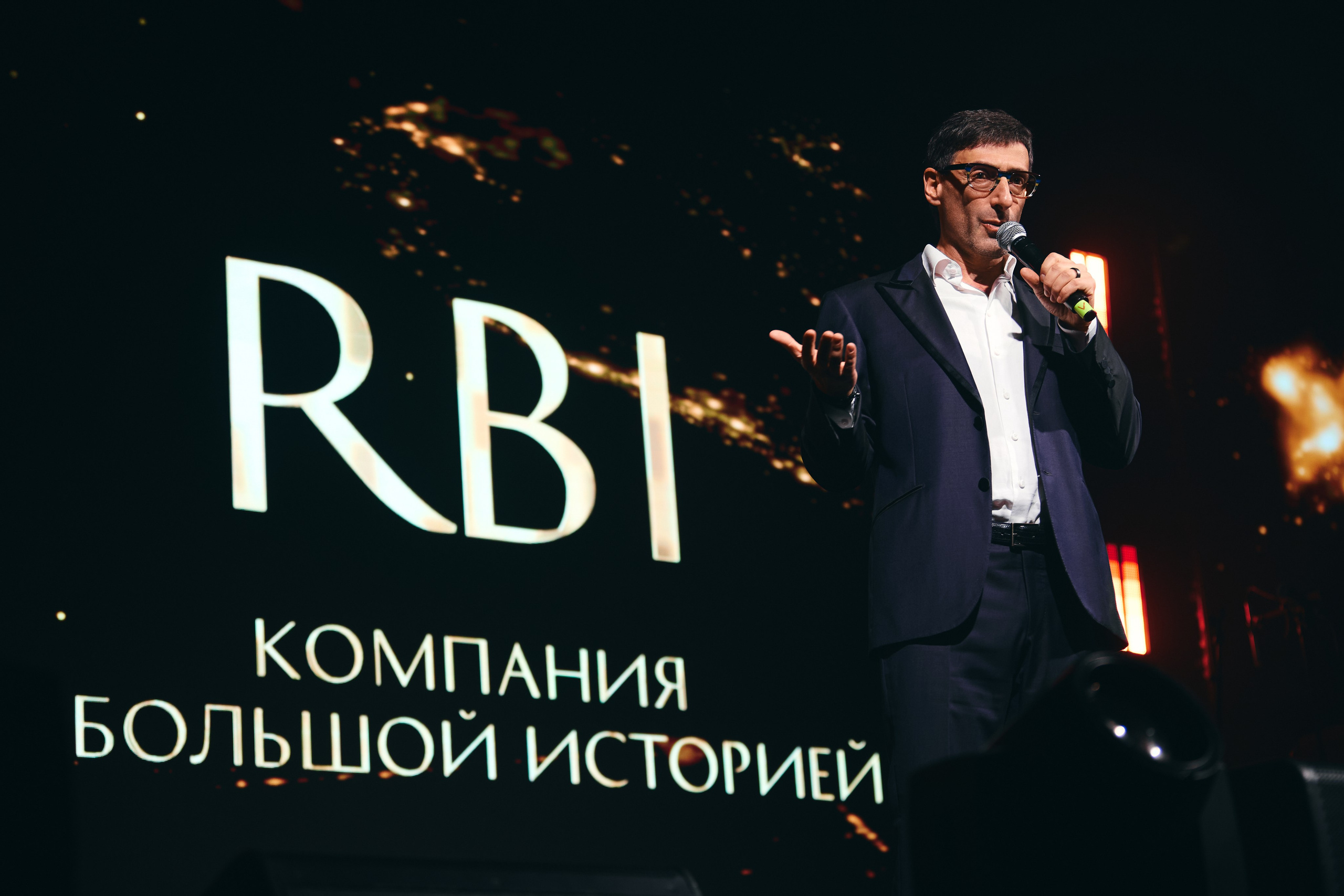 Репортажный фотограф в Санкт-Петербурге. Репортажный и портретный фотограф в Санкт-Петербурге Кристина Рягузова