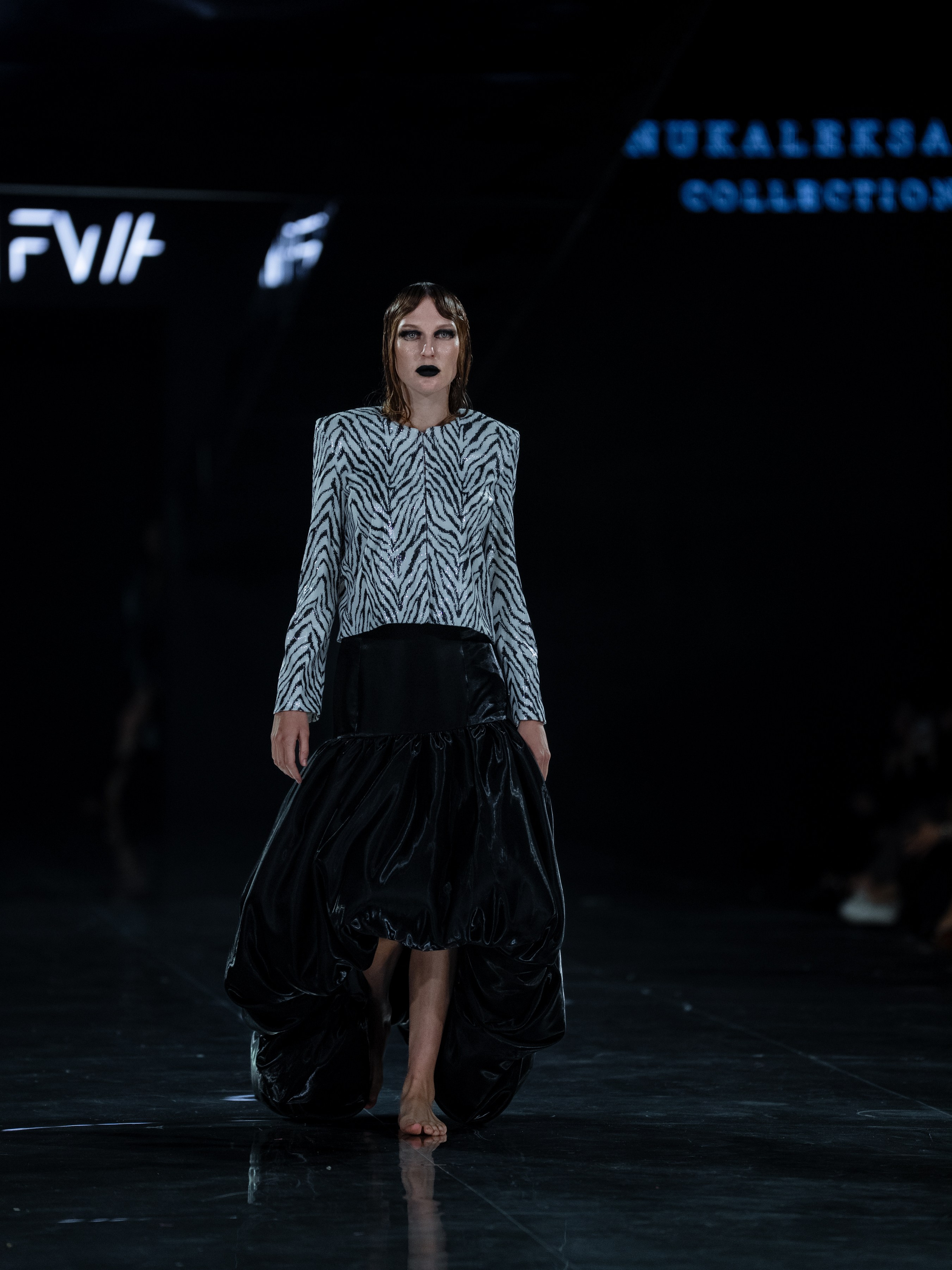 Visa Fashion Week Almaty Manuk Aleksanyan. Сайт Алматинского НЮ АРТ, будуар и фэшн фотографа Дениса Карпенко