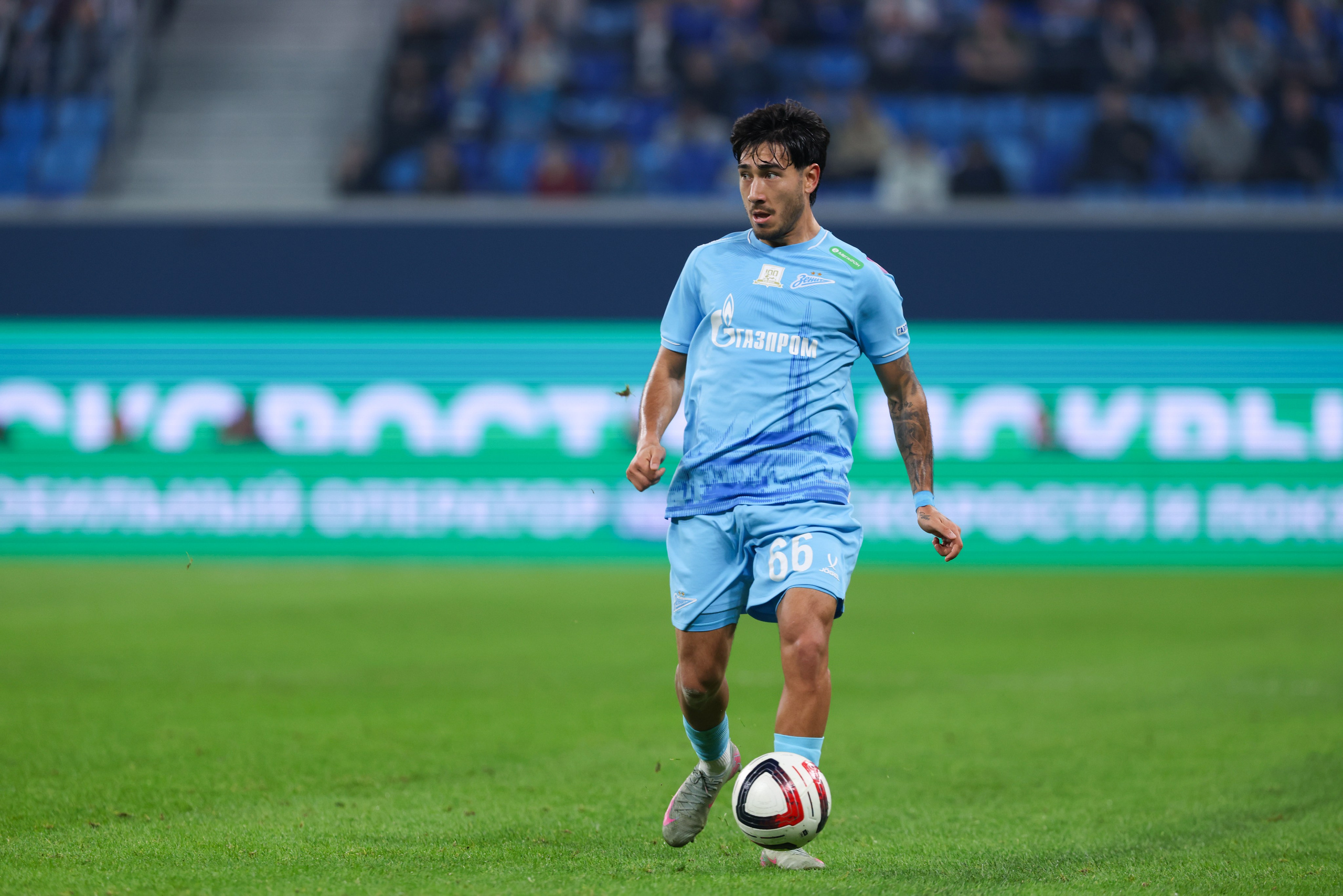 ФК «Зенит — ФК «Динамо» Москва 05.11.2025. Спортивный и репортажный фотограф Антон Тереханов