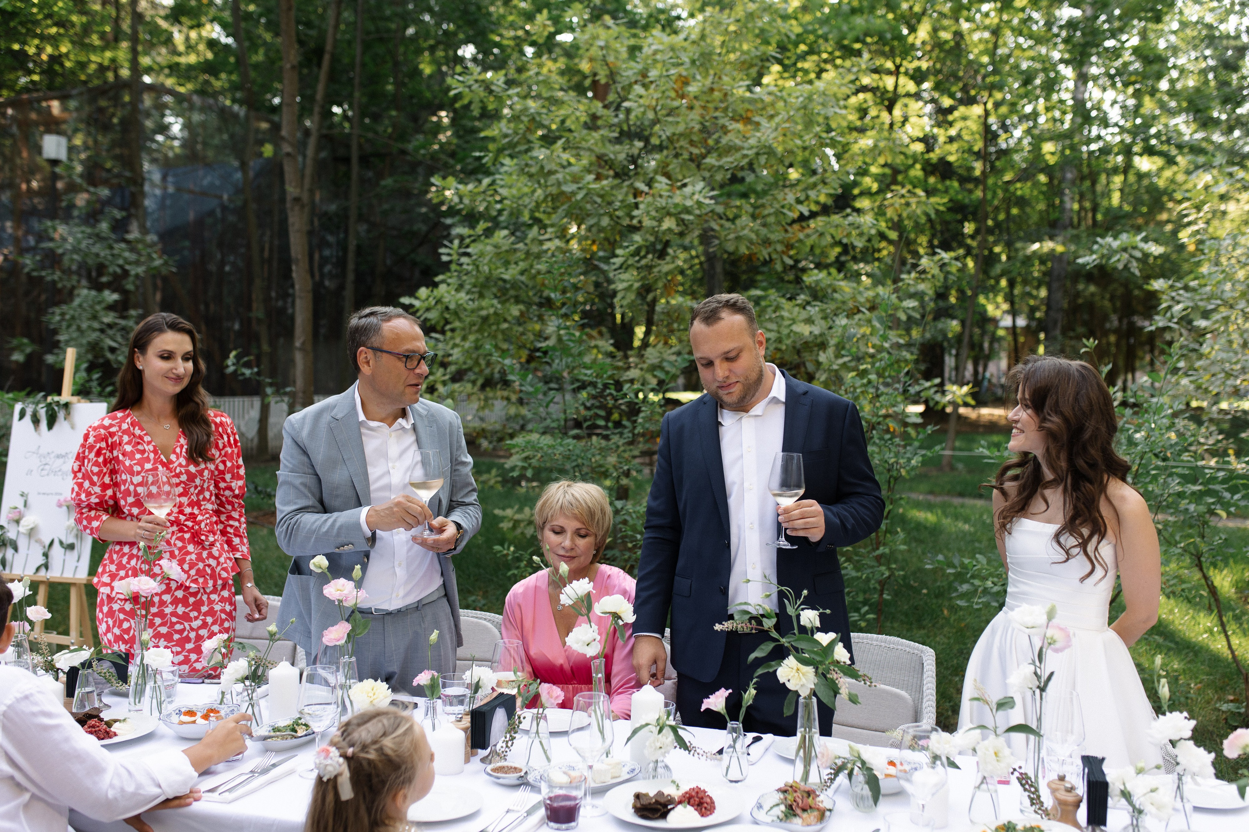 Регистрация в Гостином дворе, ужин в ресторане Библиотека в Переделкино. Свадебный фотограф в Москве Мария Крош