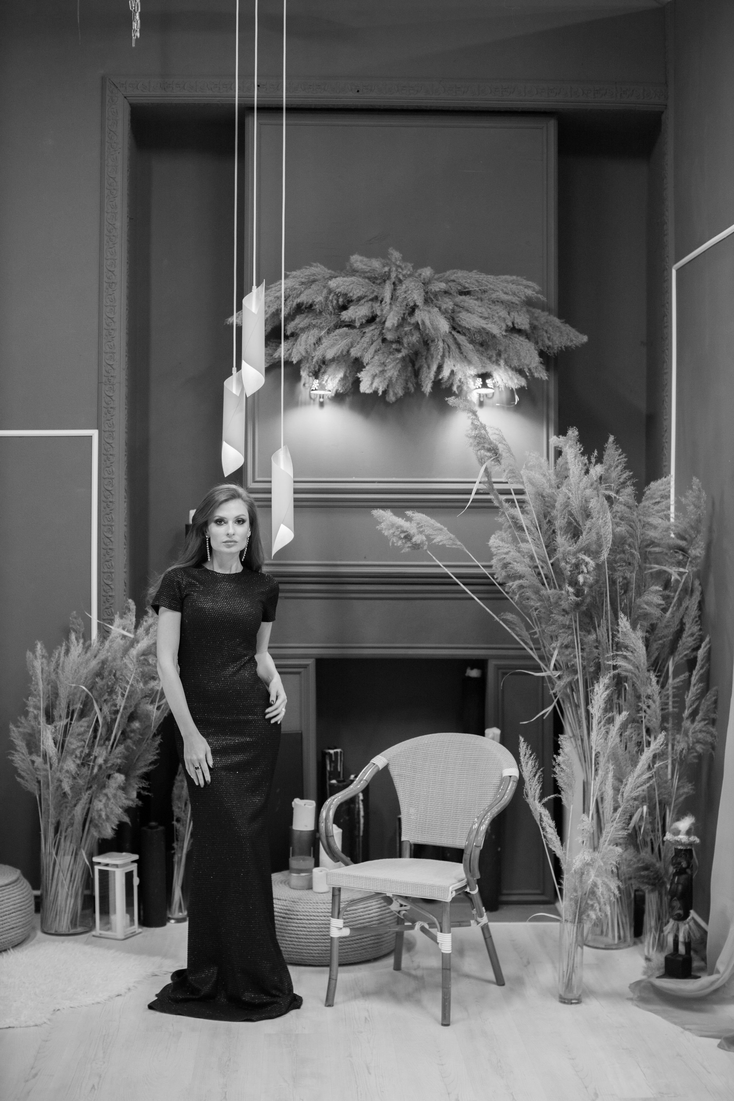 Черное и белое. Профессиональный фотограф и видеооператор