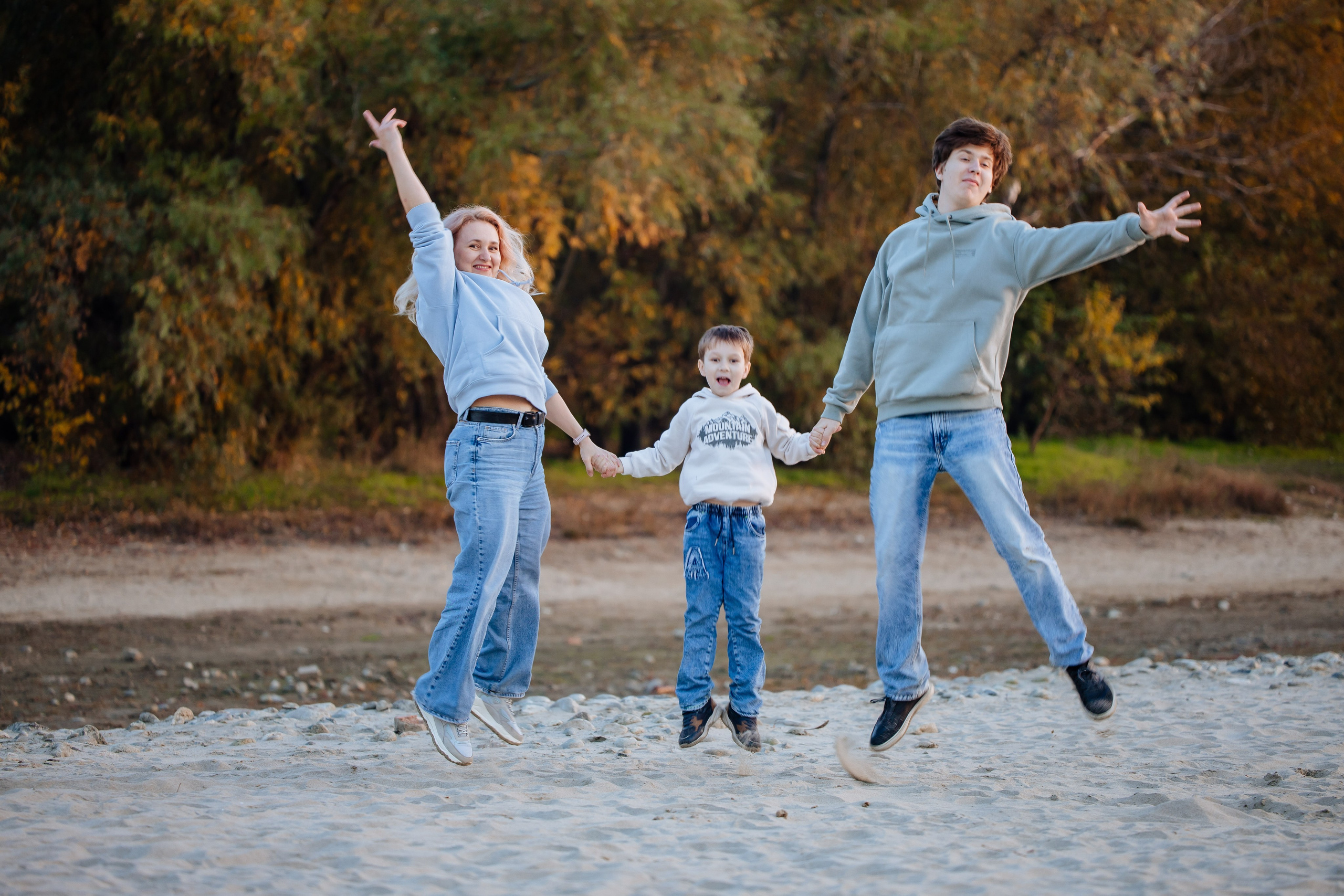 Осень. Профессиональный фотограф и видеооператор