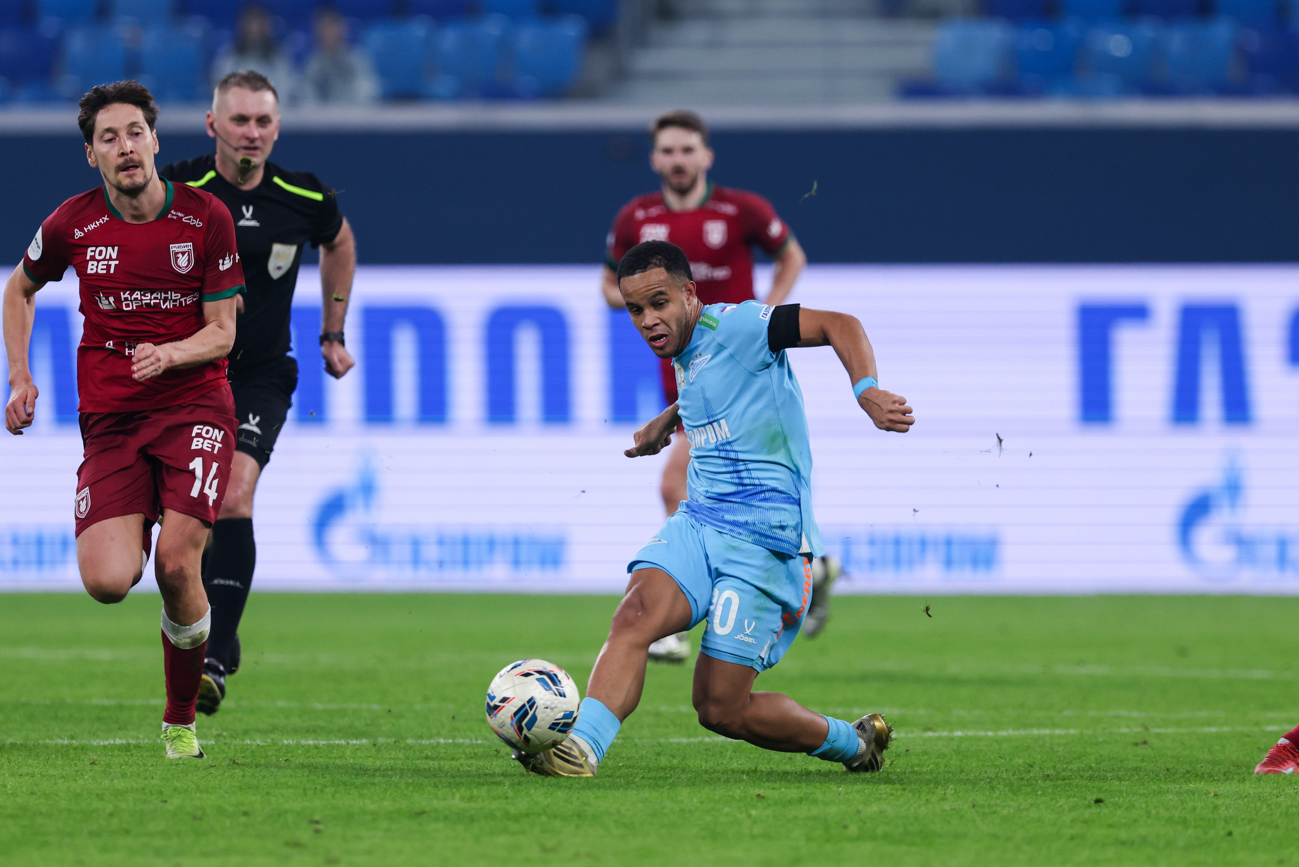 ФК «Зенит» — ФК «Рубин» 30.11.2025. Спортивный и репортажный фотограф Антон Тереханов