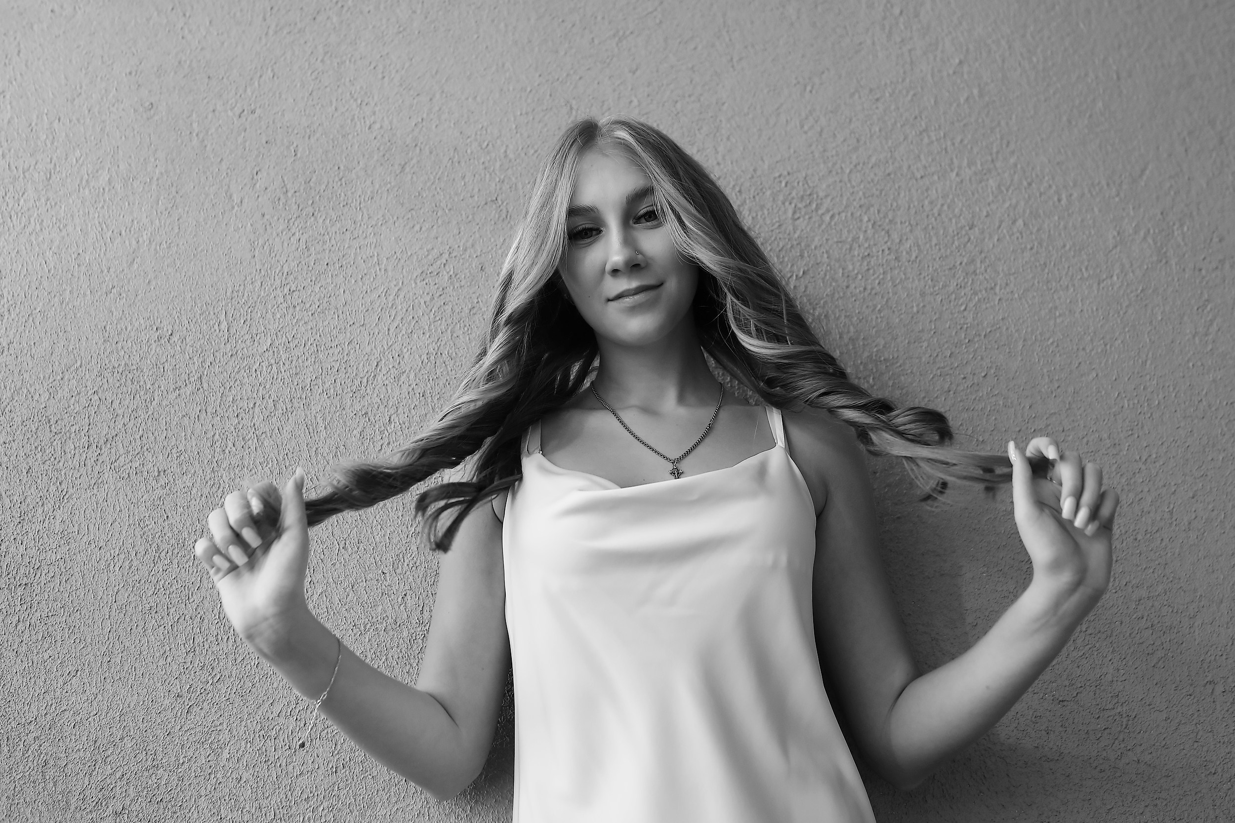 Фотосессия в подарок на 18 летие. Свадебный и семейный фотограф и видеограф в Екатеринбурге Полянские Тимур и Анастасия