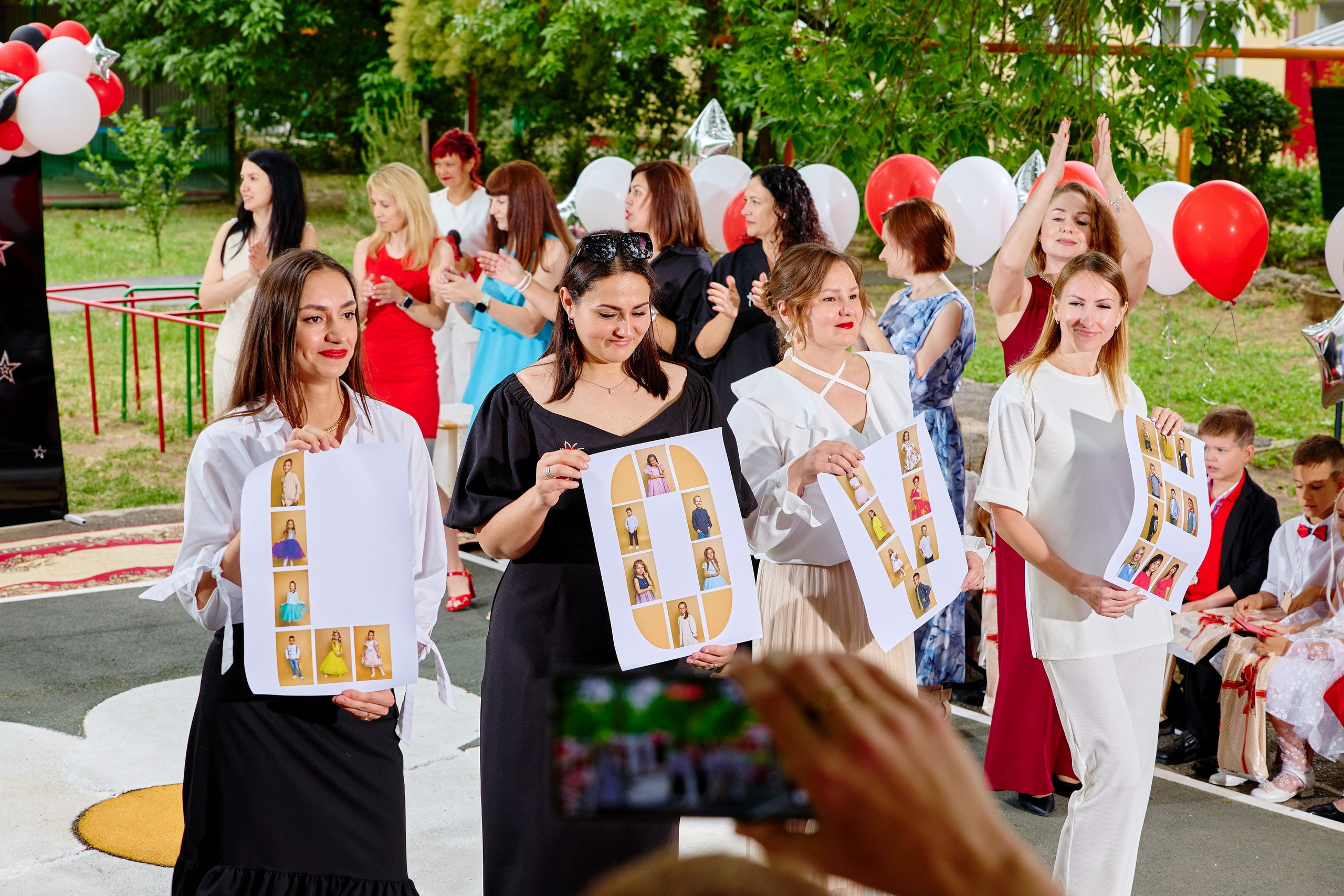 Выпускной 45 сад. Фотограф Выпускные альбомы Таганрог Сергей Коробченко