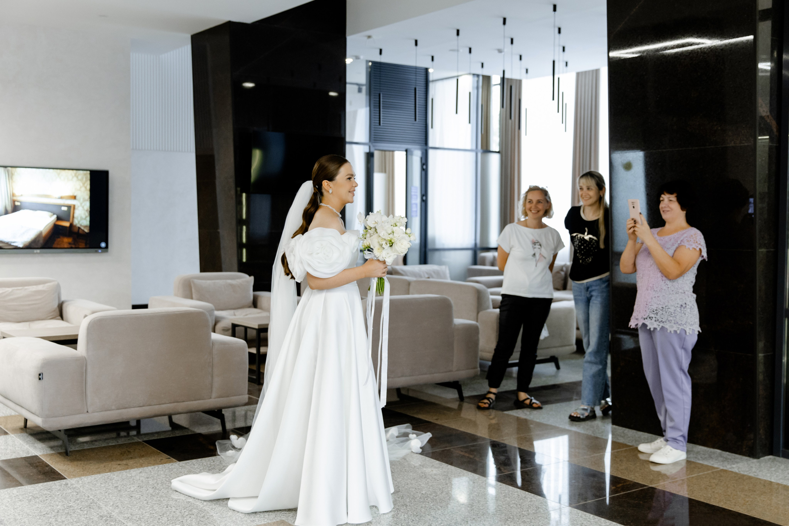 Свадебный день Влада и Вики. Свадебный фотограф Анна Бабахина