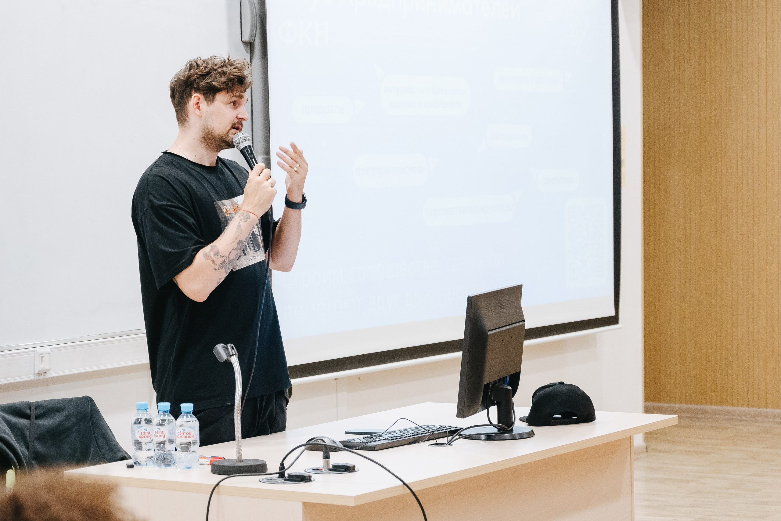 Встреча с Олегом Титовым, креативным продюсером Medium Quality. Даниил Сергеев: репортажный фотограф