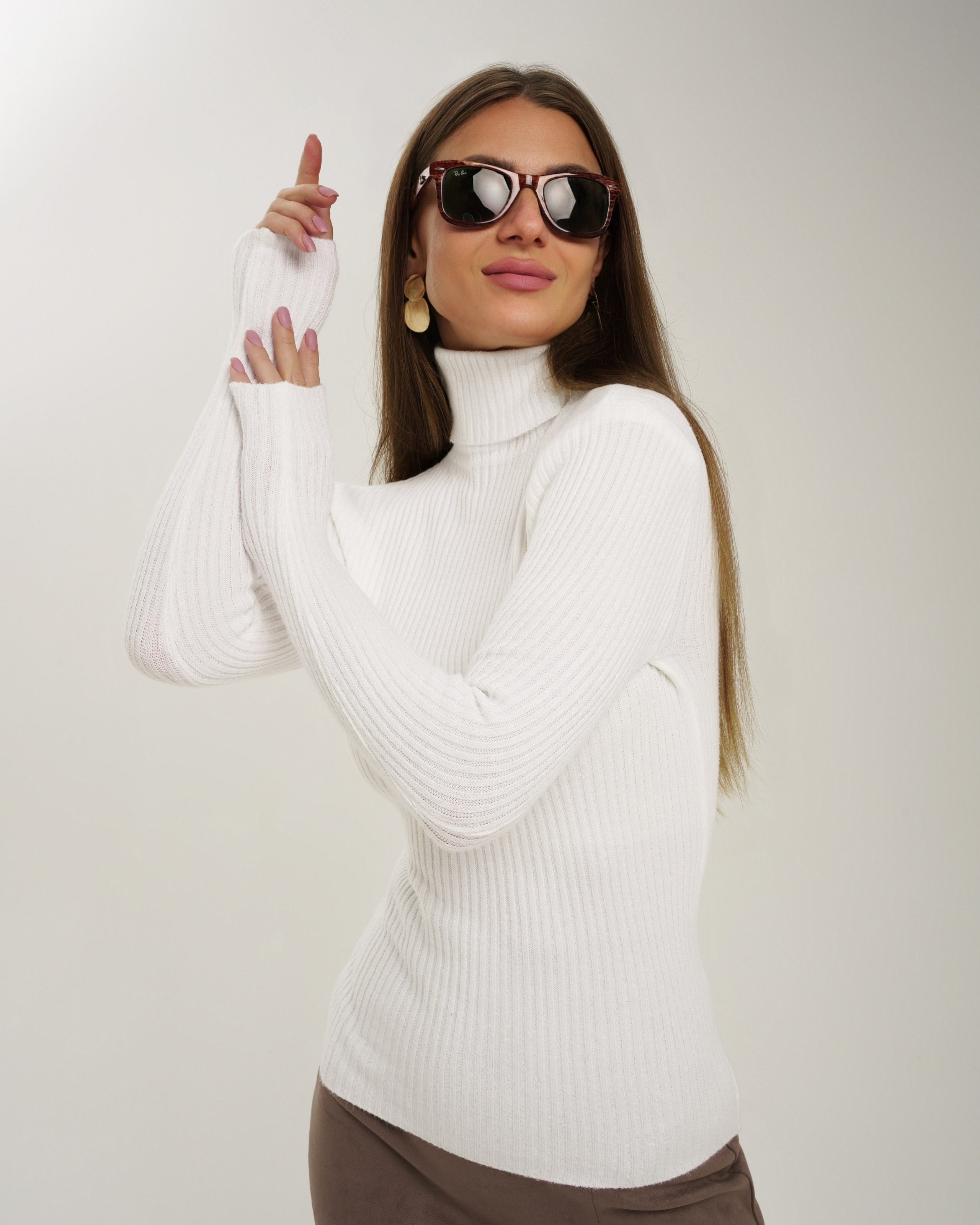 Кристина М. Экскл. Фото и видео продакшн в Москве — съемка для брендов и маркетплейсов