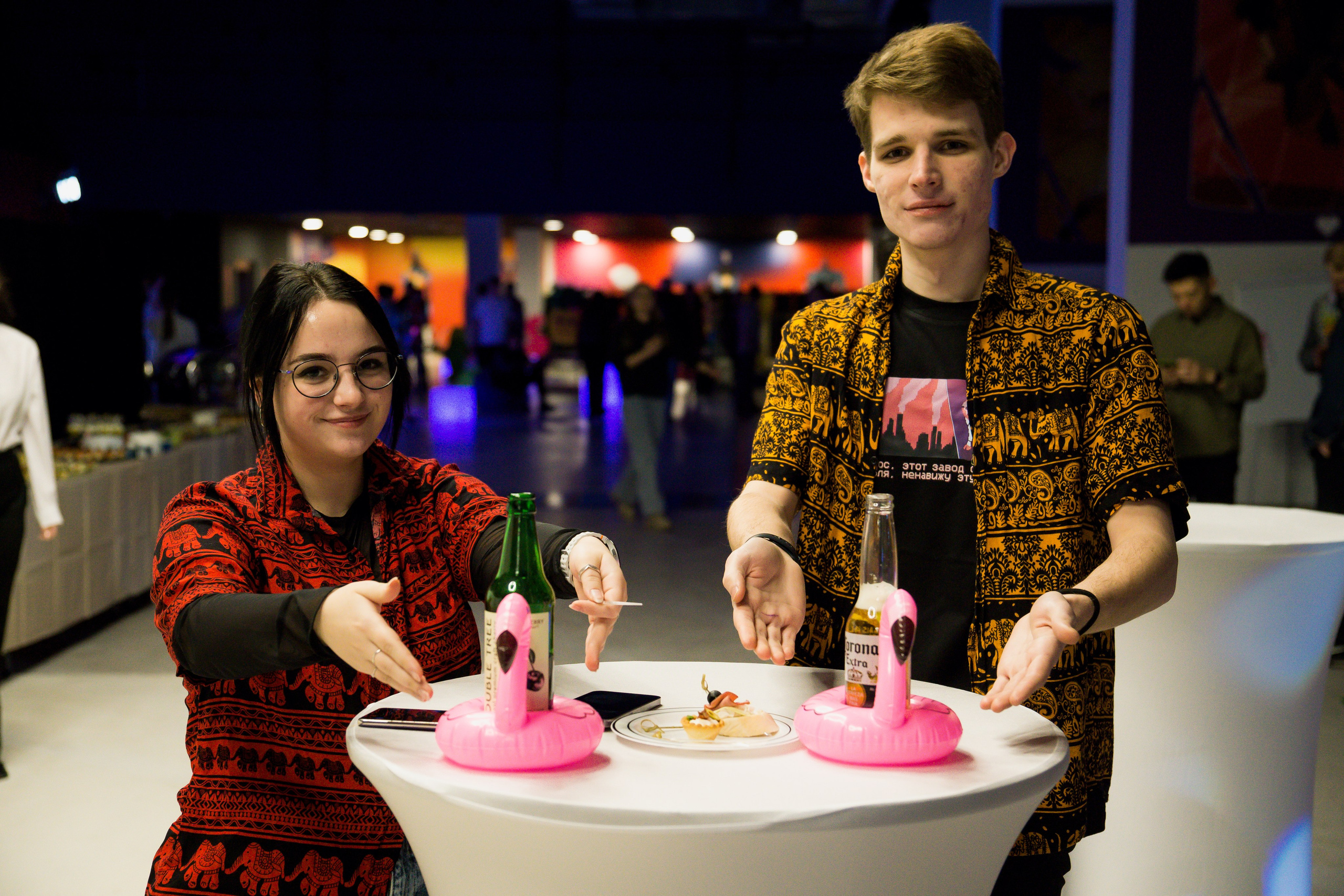 МТС корпоратив Гавайская вечеринка. Фотограф