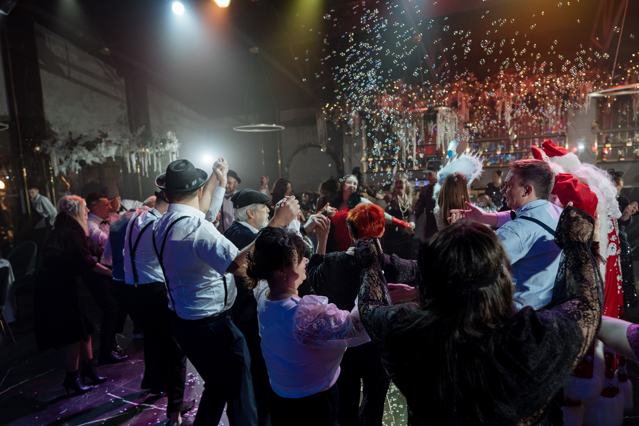 Альбион Тур