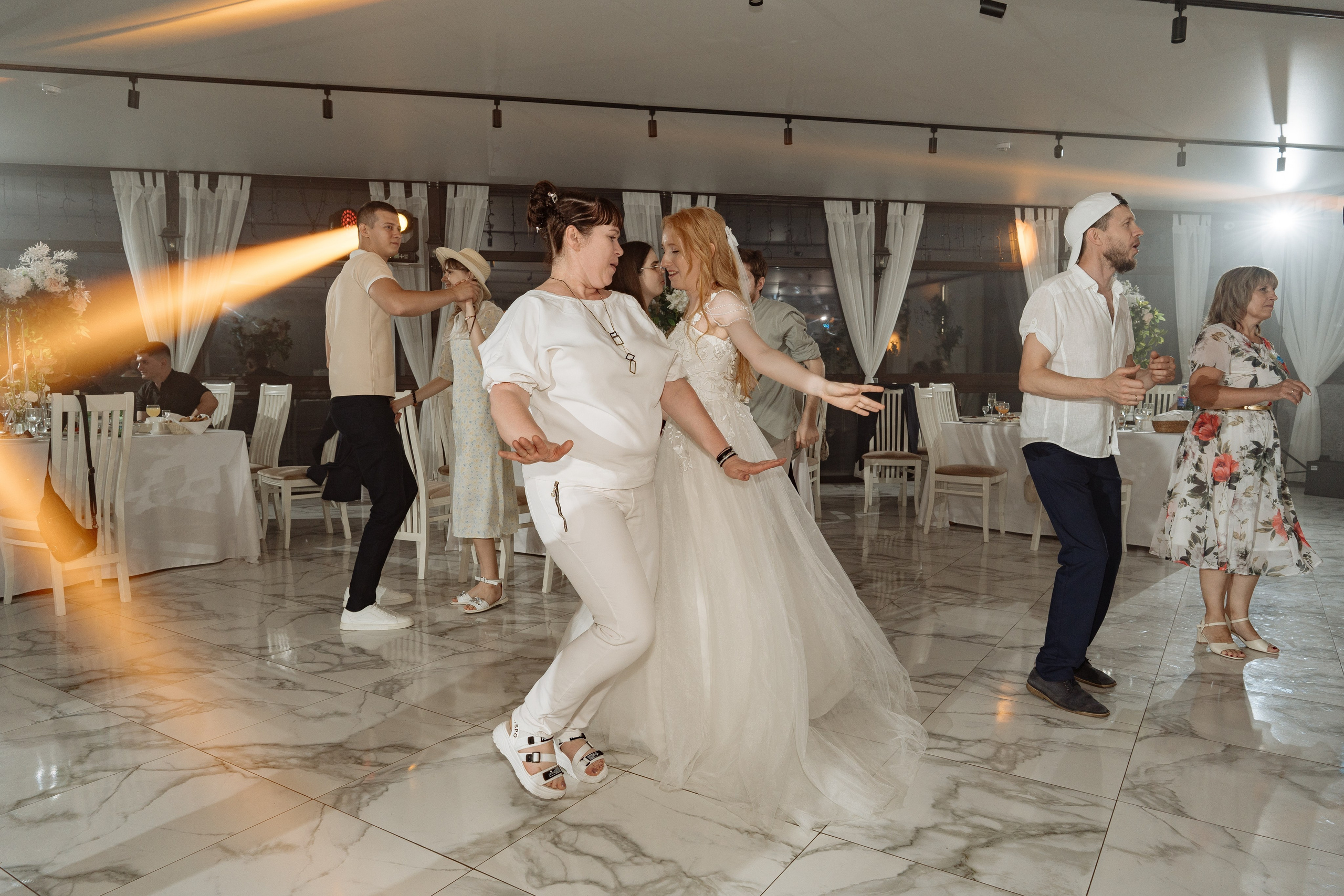 Александр и Анастасия