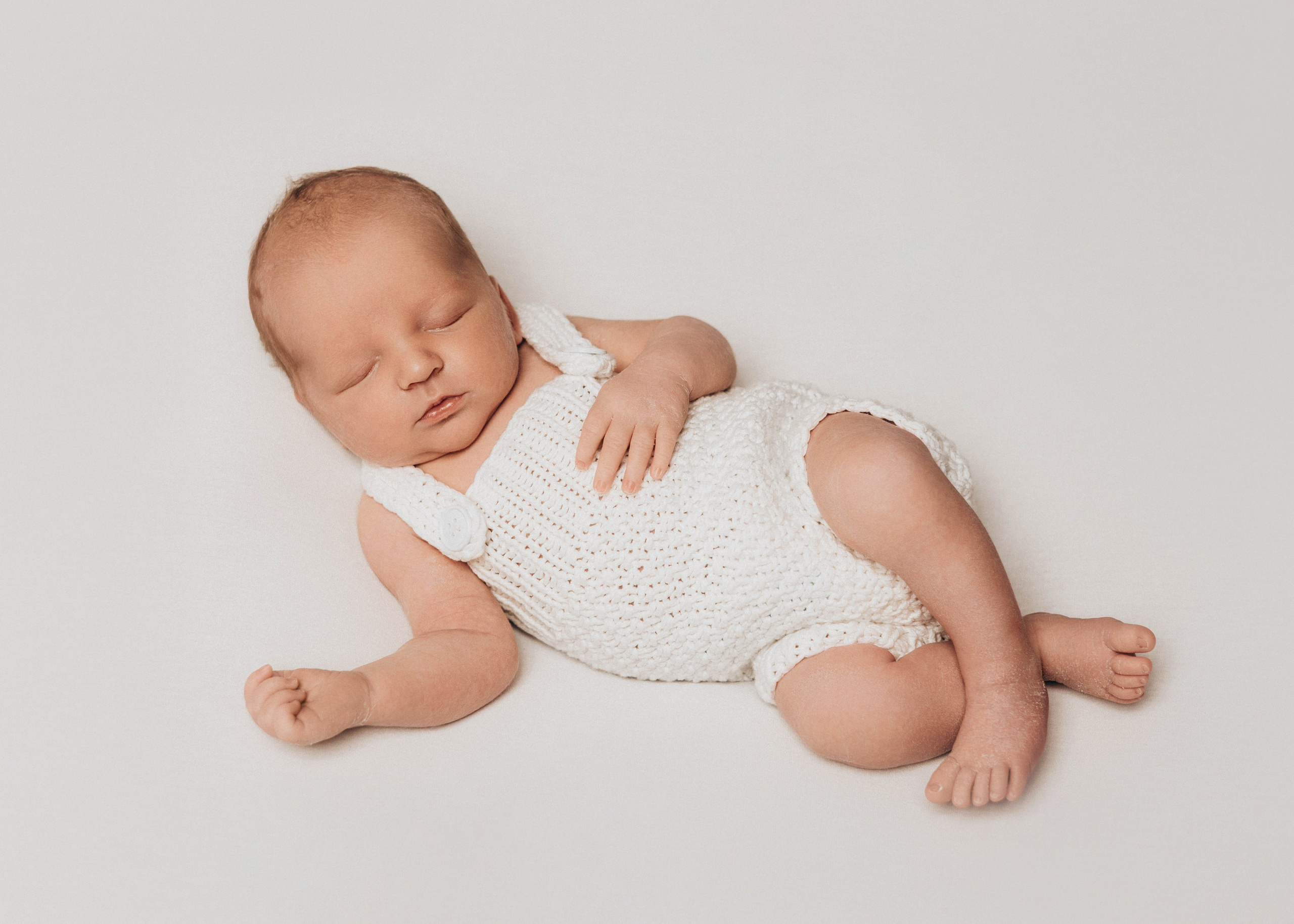 НОВОРОЖДЕННЫЕ МАЛЫШИ. Фотосессия новорожденных в Москве и Московской области