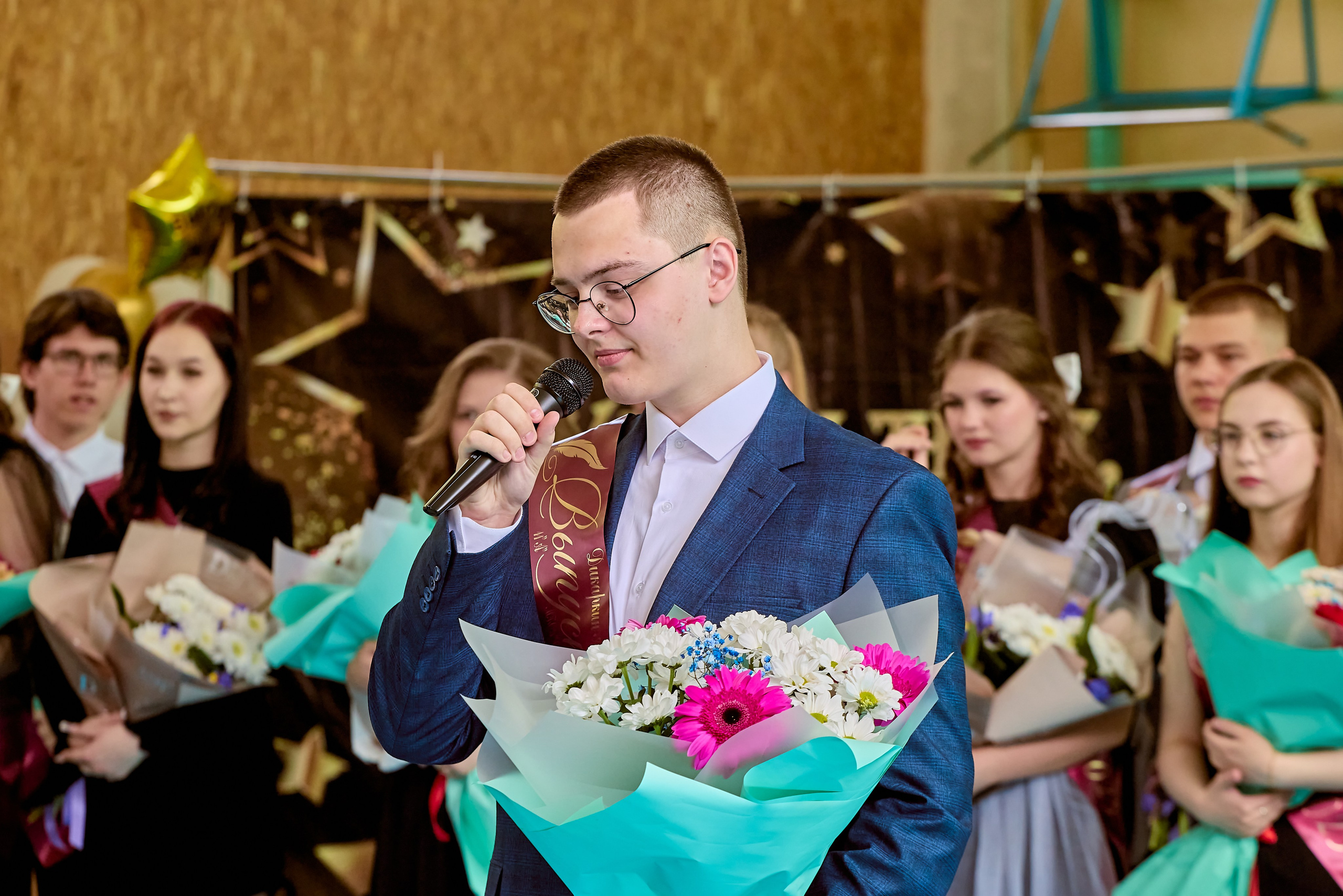 Моменты благодарности и радости на торжественном празднике, фото православного фотографа Николая Голованова, г. Дзержинск.