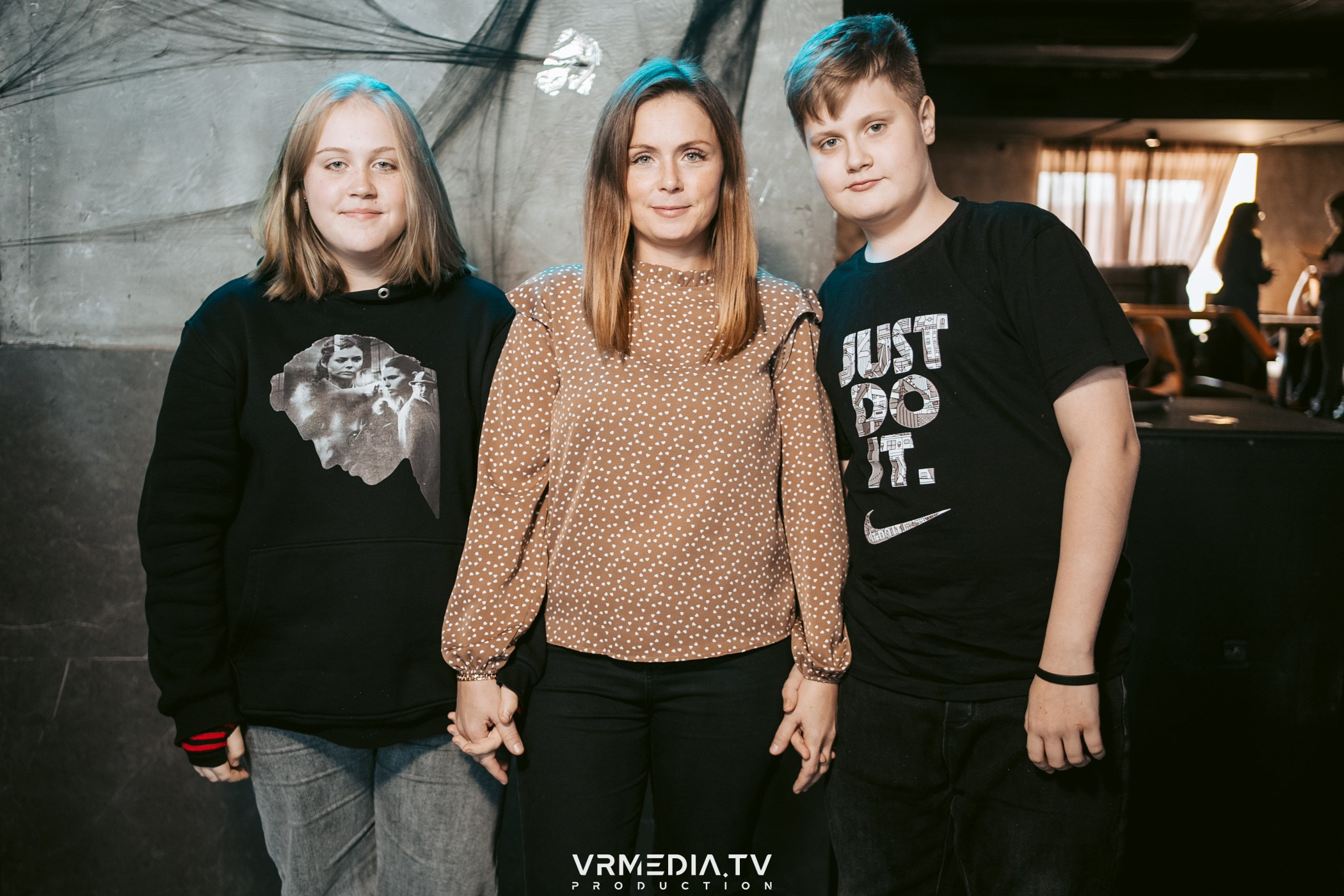 Baby time в баре «Друзья»