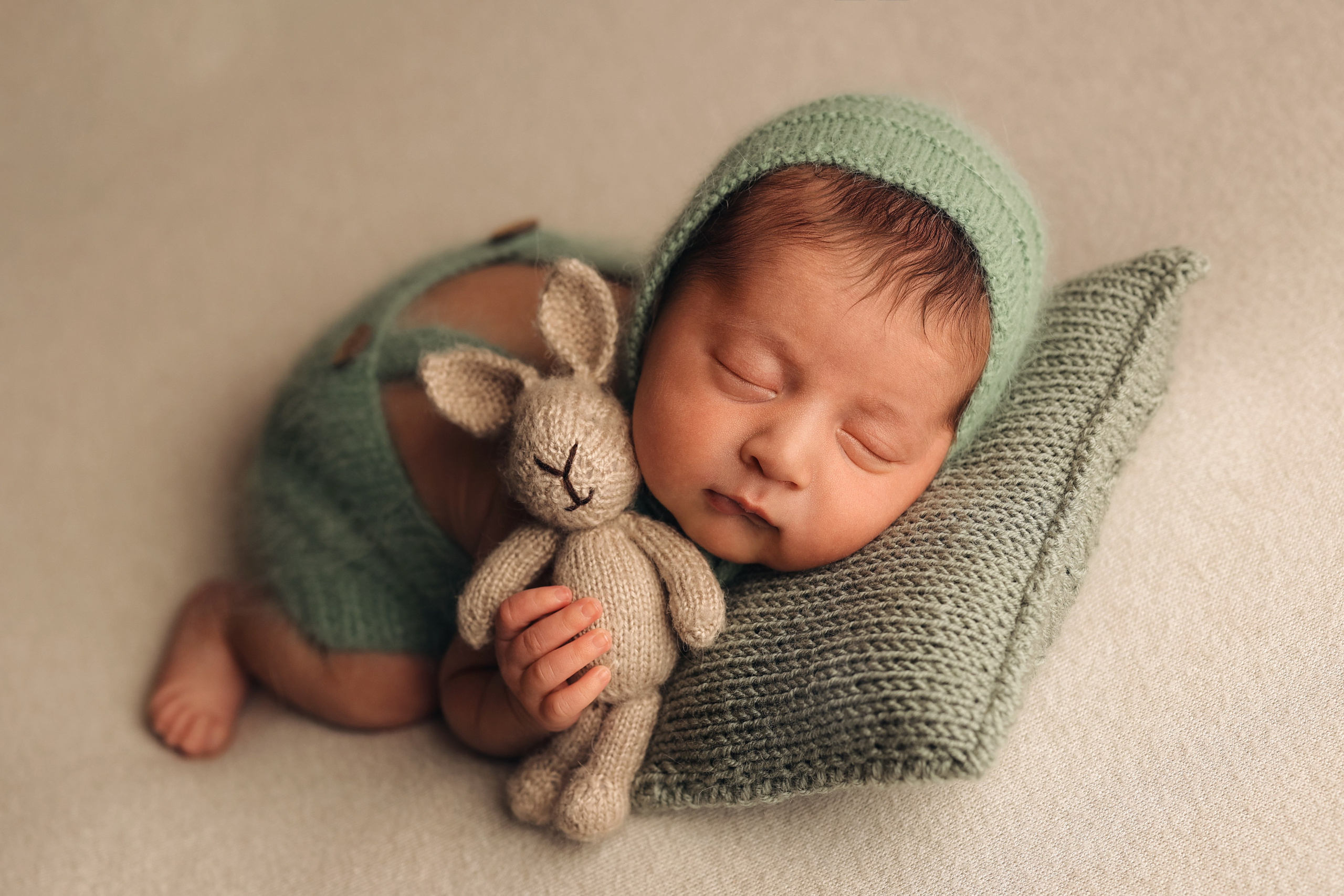 Новорожденные малыши. Фотограф Елена Зуйкова