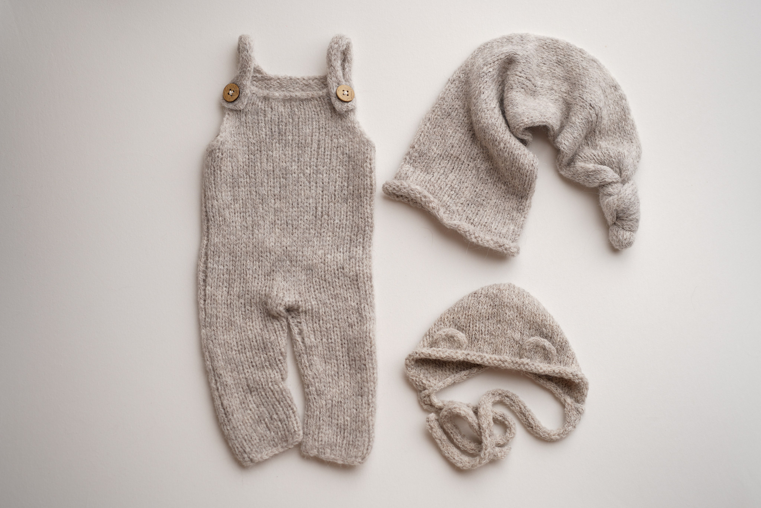 Комплекты. Фотограф новорождённых в Москве Елена Левина