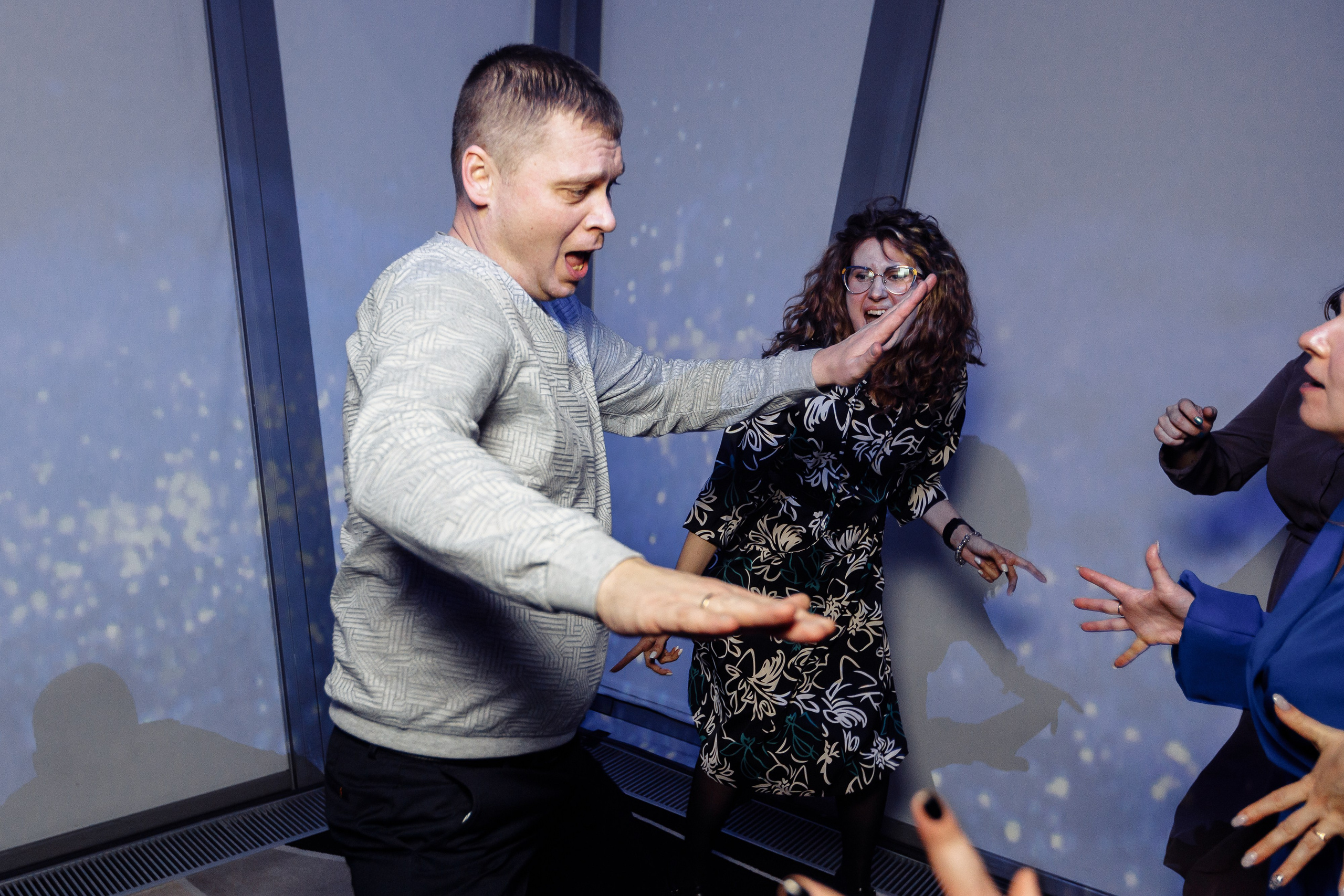 Корпоратив ПолСтраны. Свадебный и портретный фотограф в Королёве Сергей Чихарев