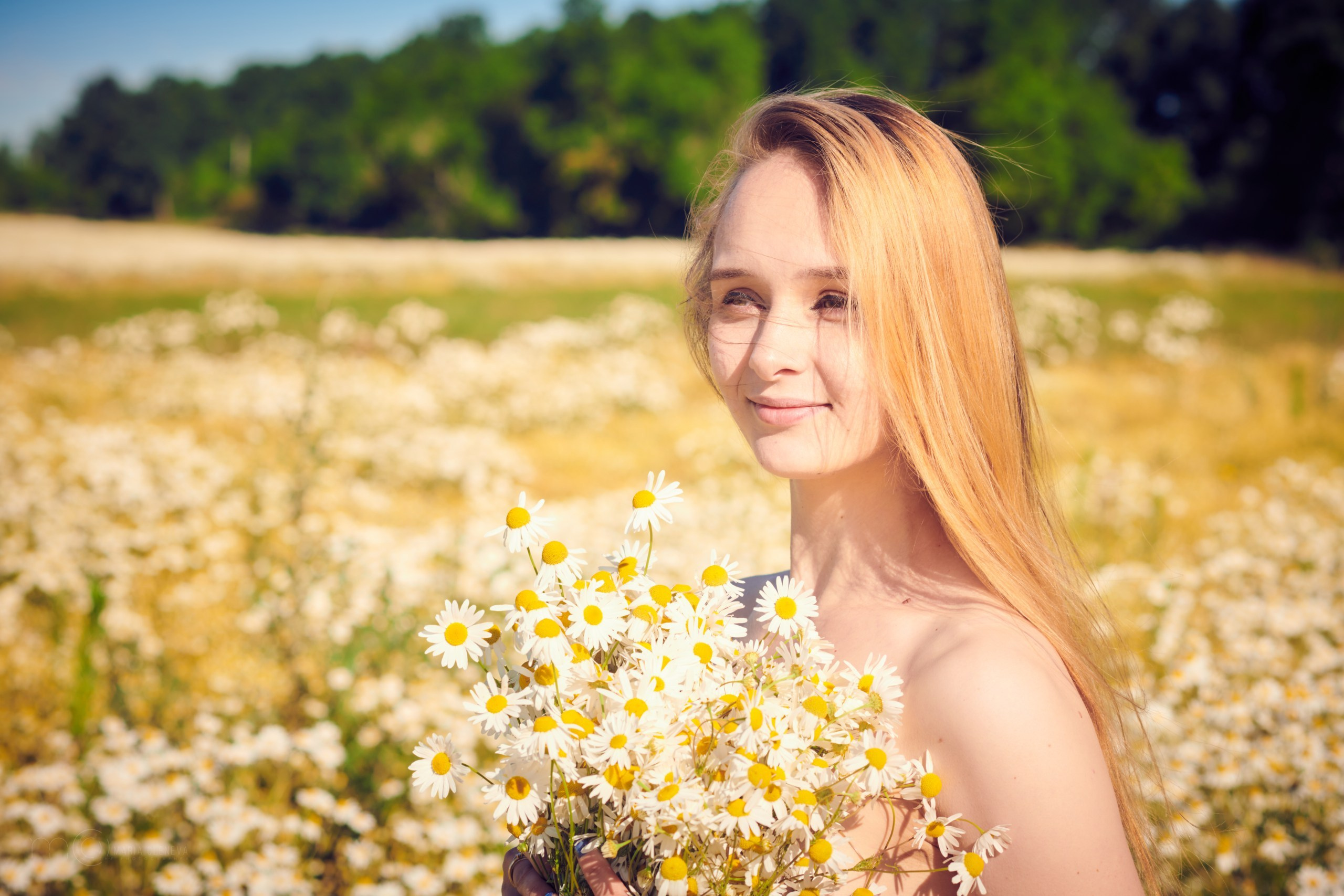 В ромашках. Фотограф Мария Оленева