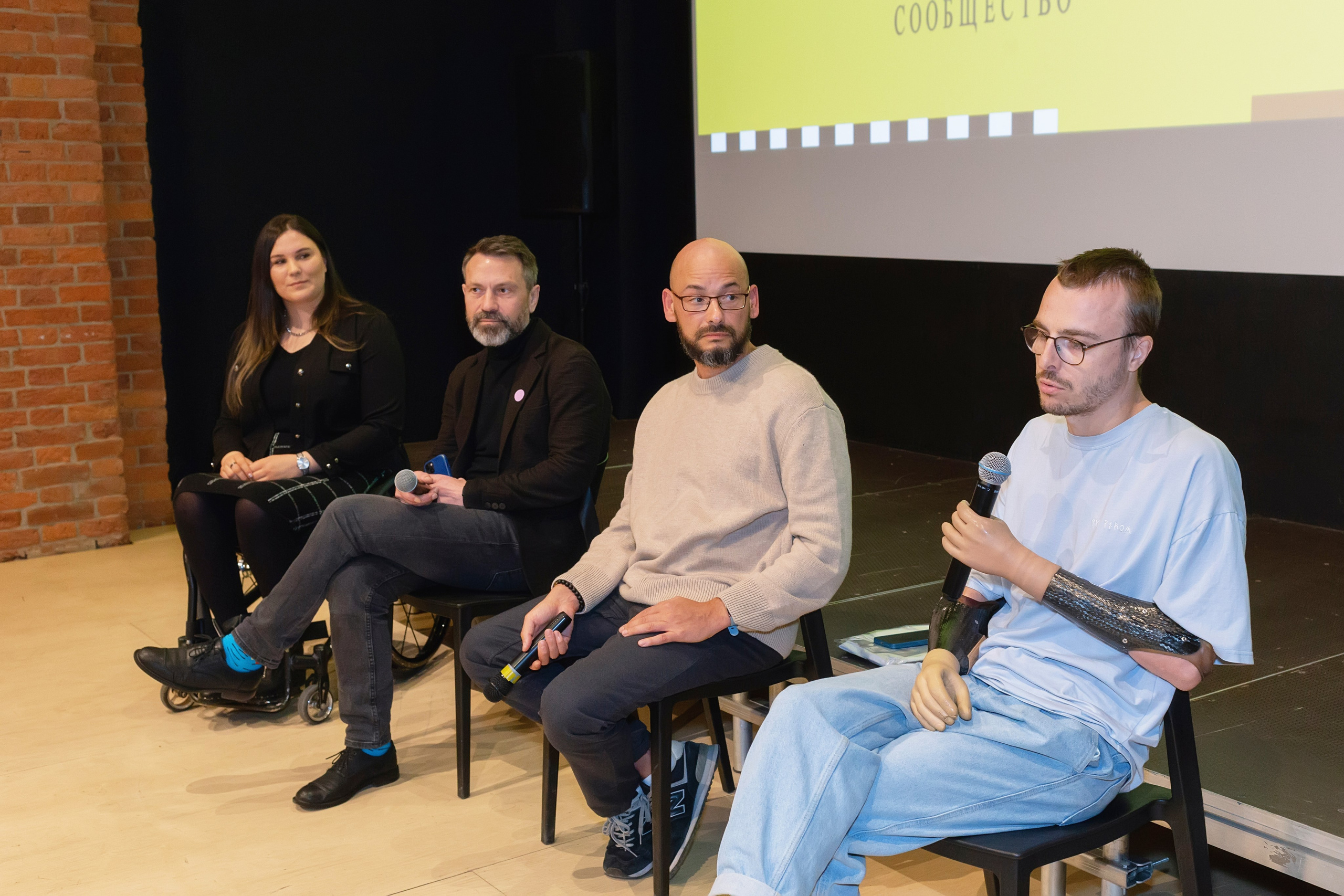 Фотосъемка дискуссии в Новой Голландии СПБ Публичное мероприятие. Портретные фотосессии, контент-съемки, репортаж