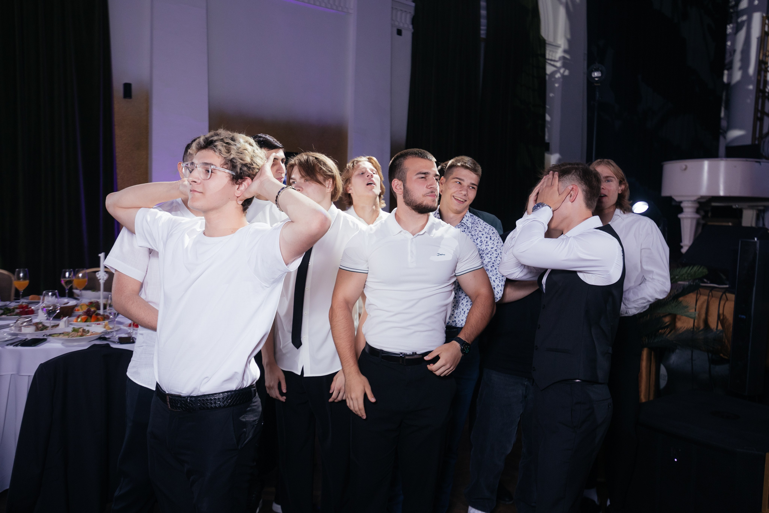 Выпускной 11 класс. Фотограф Крохин Олег