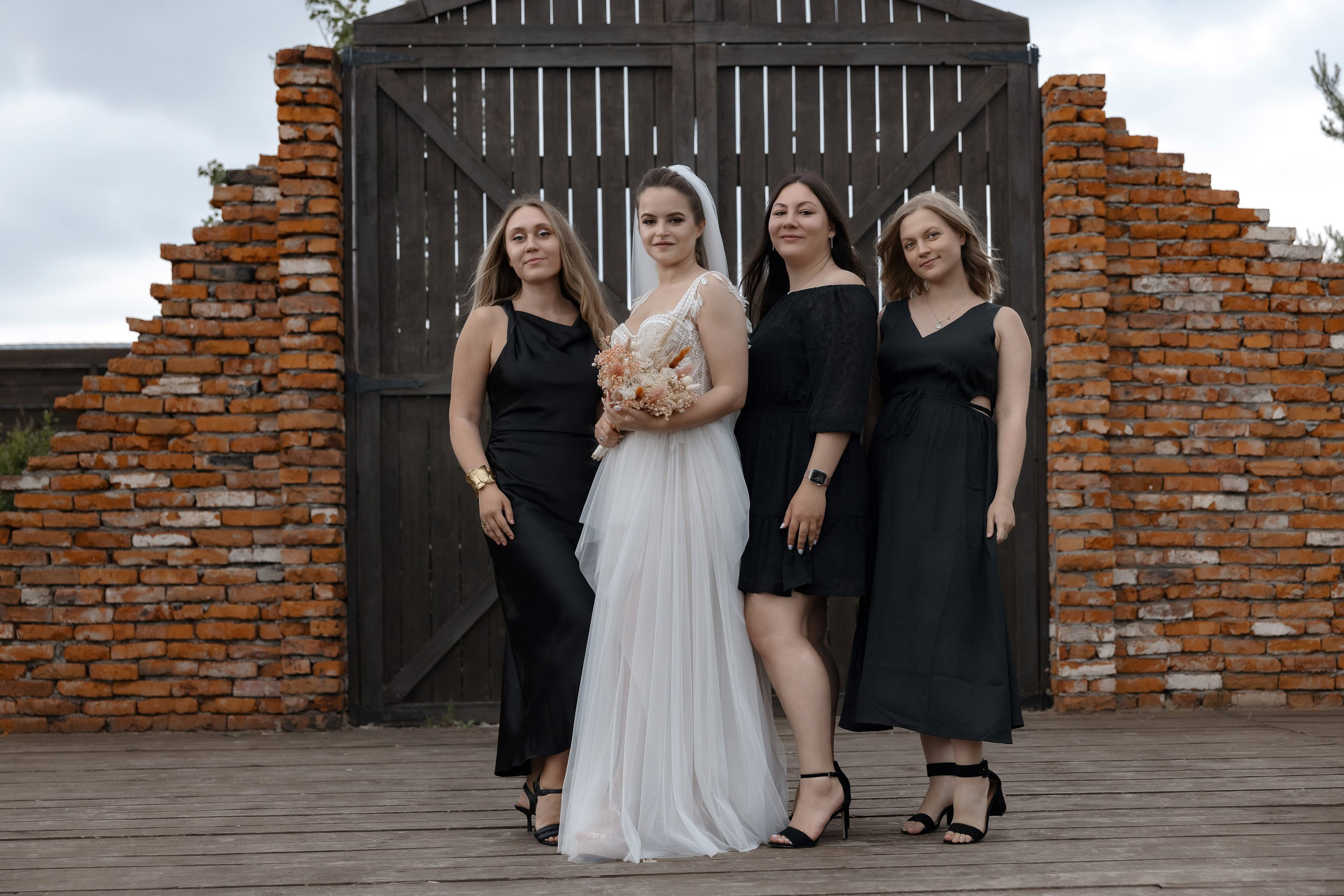 Артем и Вера. Свадебный фотограф и видеограф Юрий и Эля Дубинины