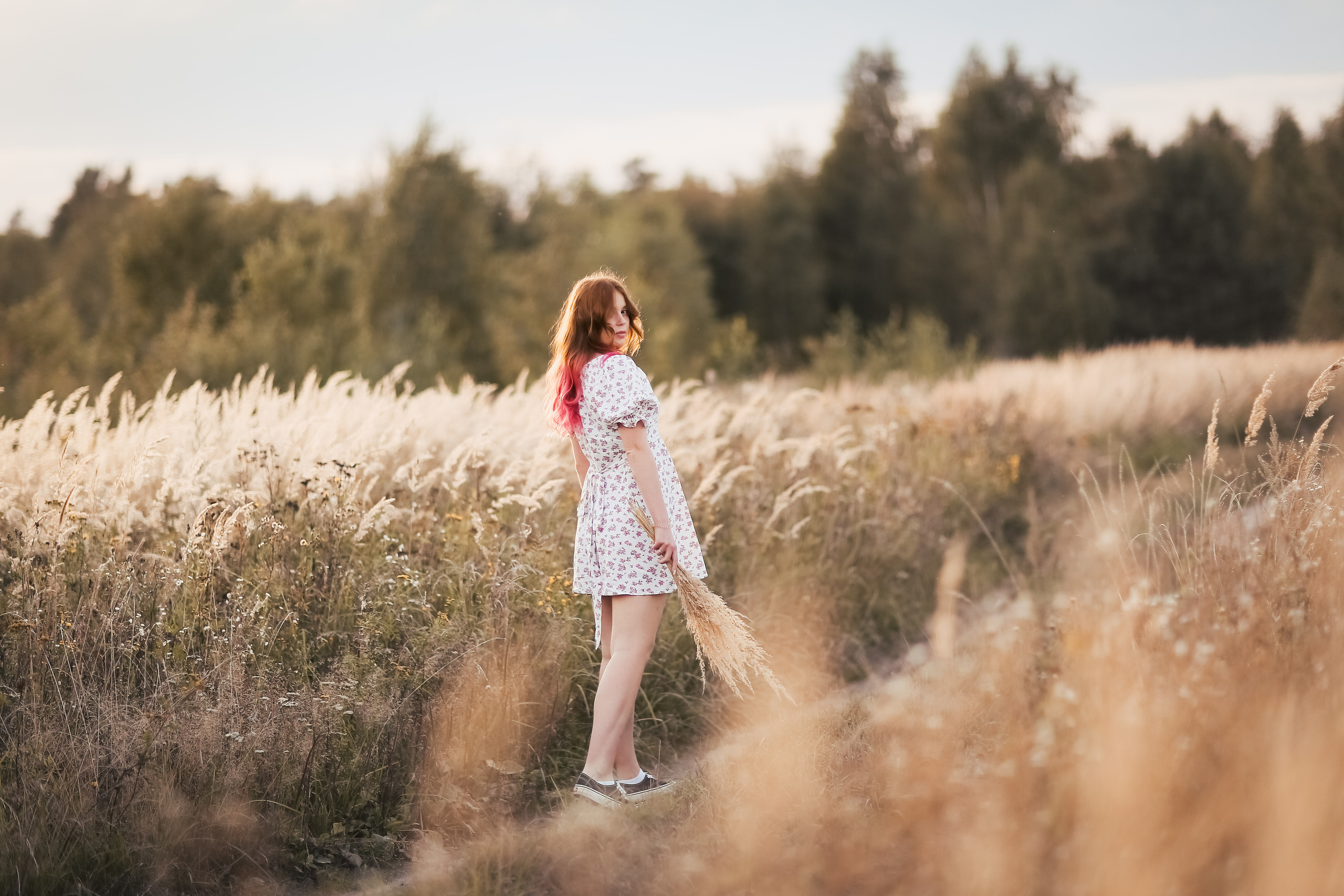 Надя, фотосессия на природе. Фотограф Десногорск Михаил Давыдов Акварель