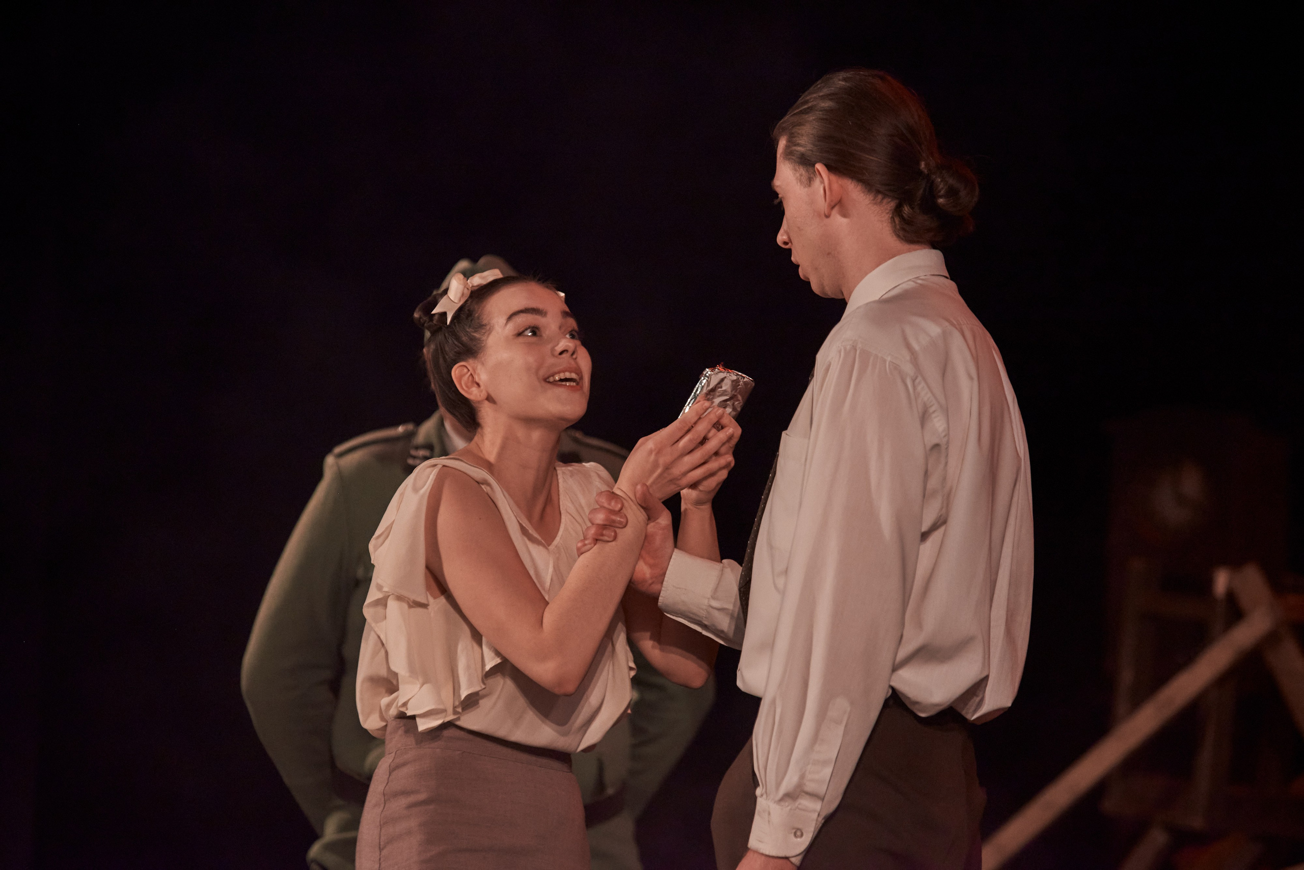 Спектакль Молодая Гвардия. Свадебный фотограф и видеооператор Андрей Любовинин