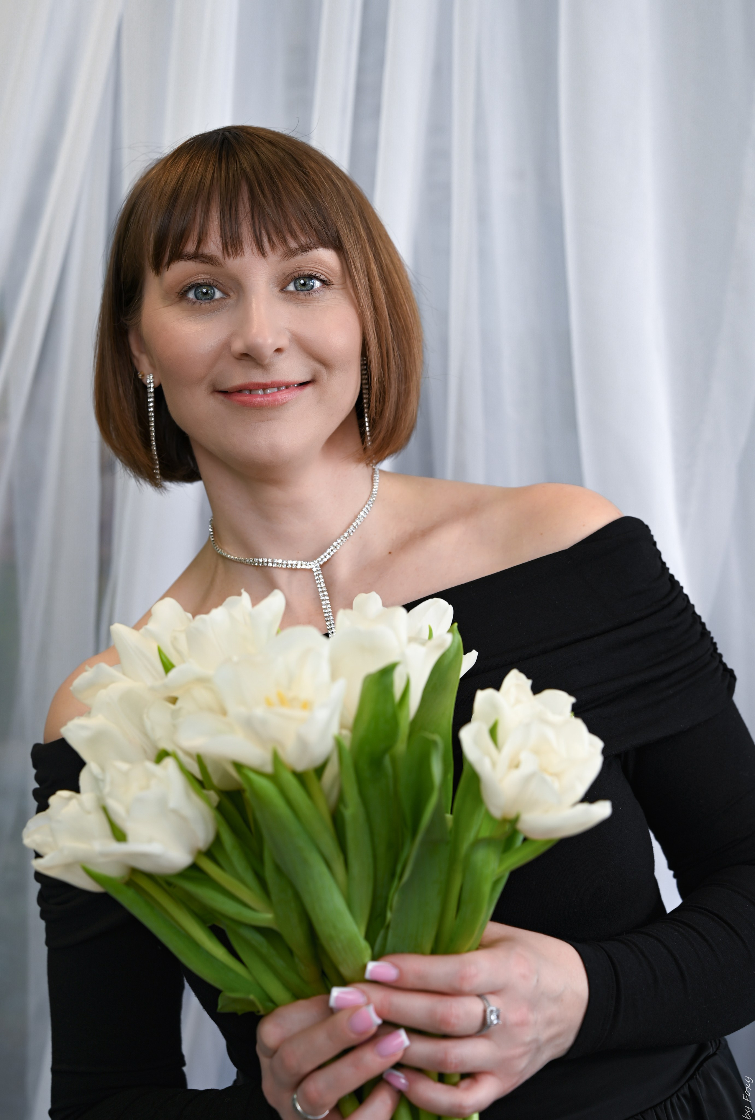 Портретная съёмка Челябинского завода «Минплита» в честь 8 марта. Фотограф мероприятий и студийные съёмки в Челябинске Евгения Foxy