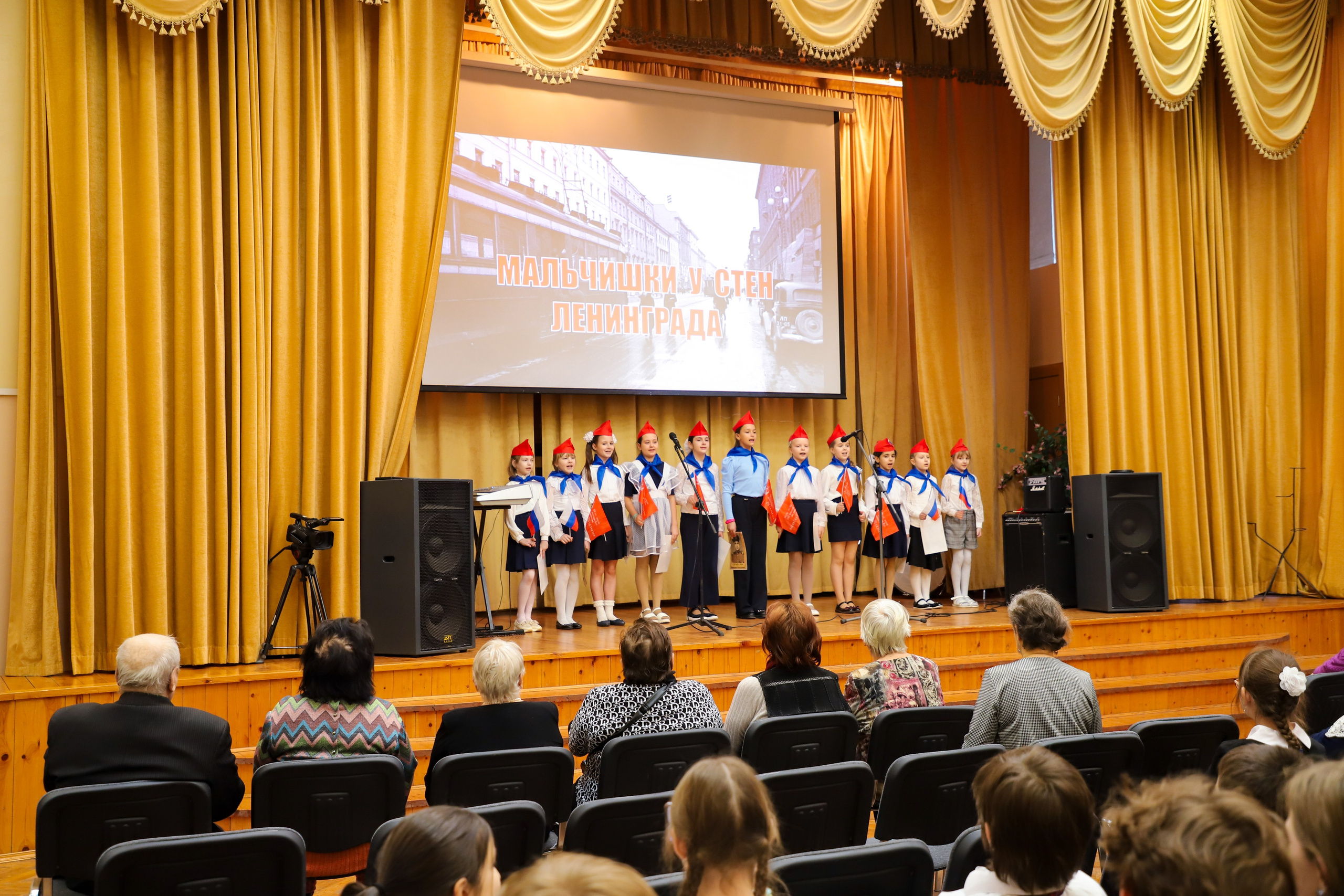 Школьные концерты. K-pop (и не только) фотограф в Москве Светлана Полякова