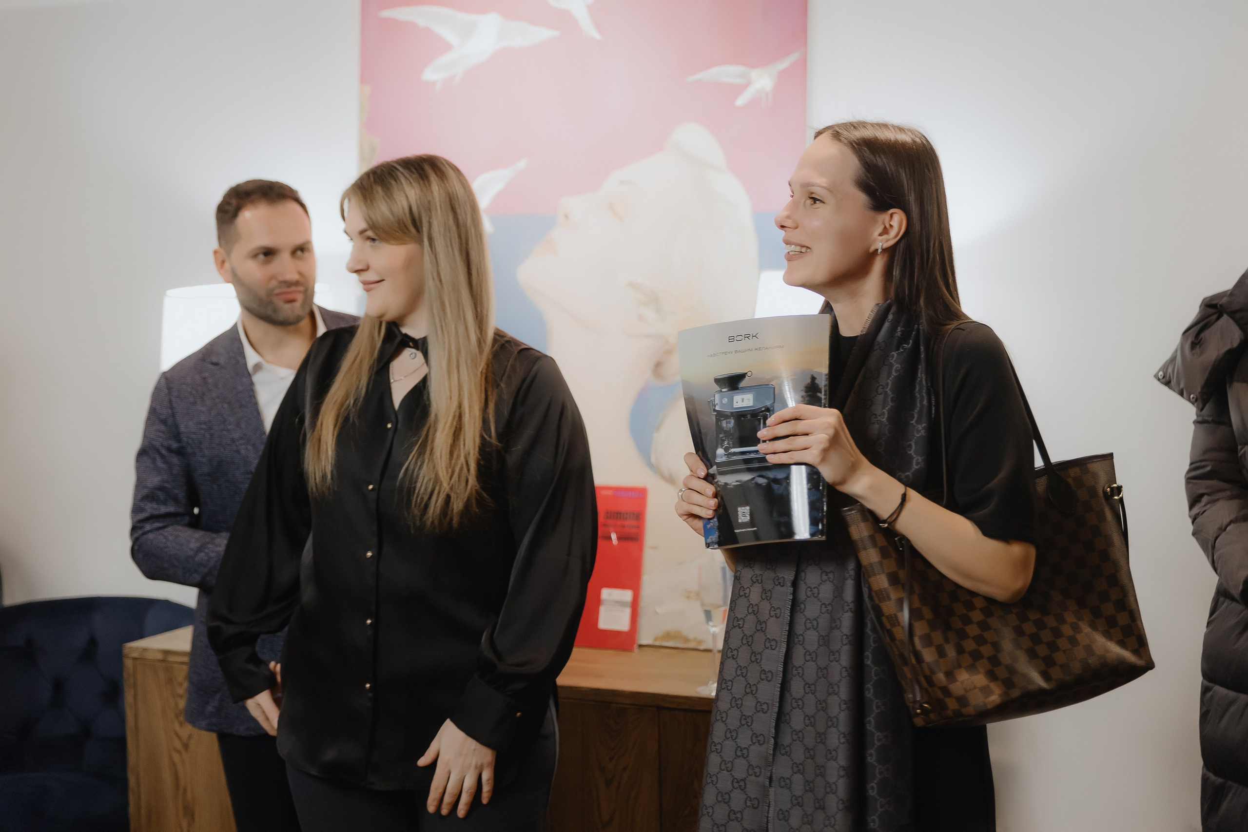 Открытие нового пространства интерьерного салона L. DECO в феврале 2025. L. Deco интерьерный салон. Краски/обои/лепной декор