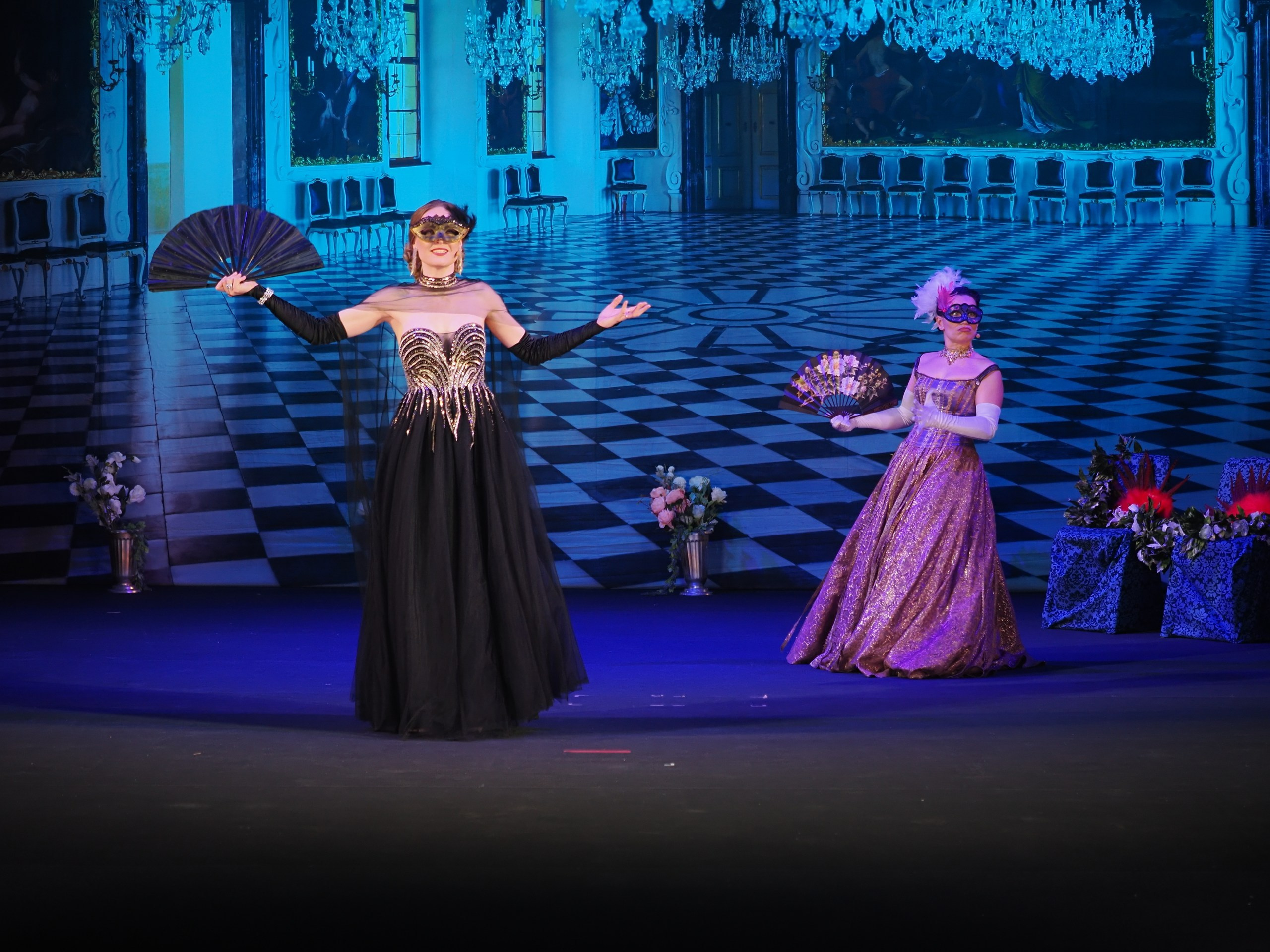 «БУФФ-ПАРАДИЗ» Летучая мышь (в Нск). Портретный и спортивный фотограф в Новосибирске и Твери Кононов Алексей