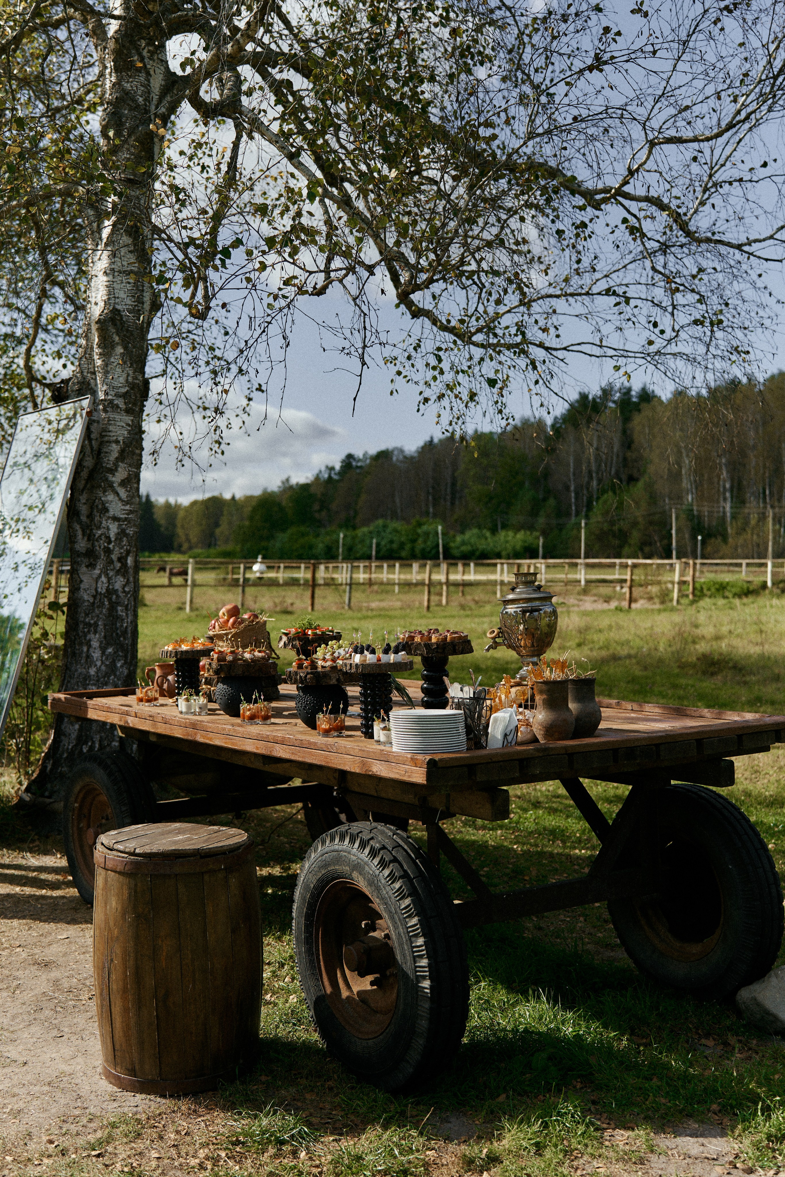 Декор на свадьбу в стиле рустик