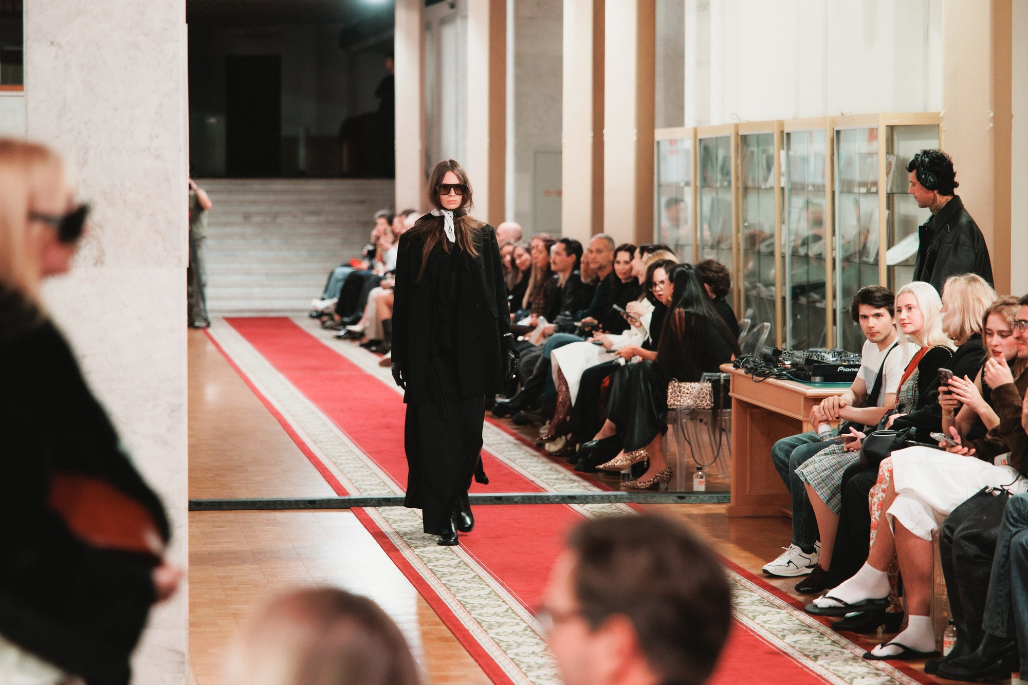FASHION SHOW YANDEX MARKET В РОССИЙСКОЙ НАЦИОНАЛЬНОЙ БИБЛИОТЕКЕ. Свадебный фотограф в Санкт‑Петербурге Елена Пчельникова