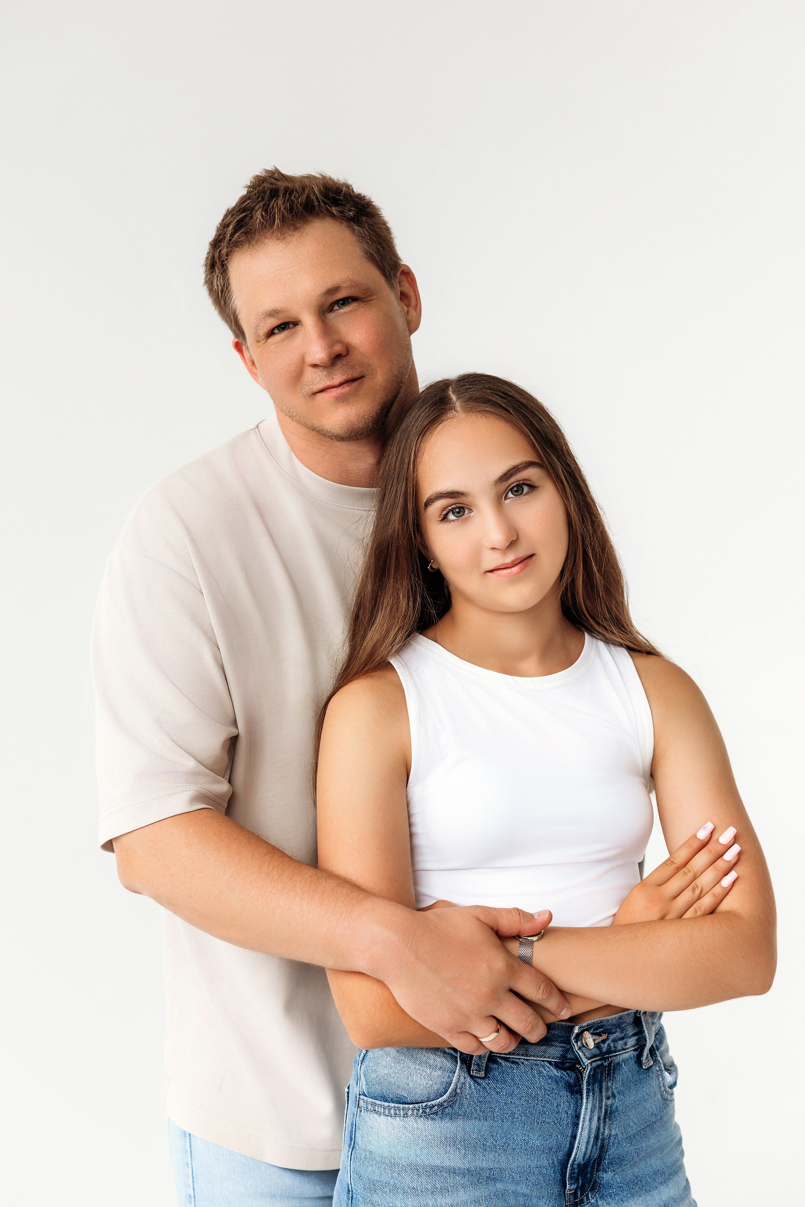 Семейная минимализм студия. Фотограф в Калининграде свадебная фотография, репортажная, фотосессии