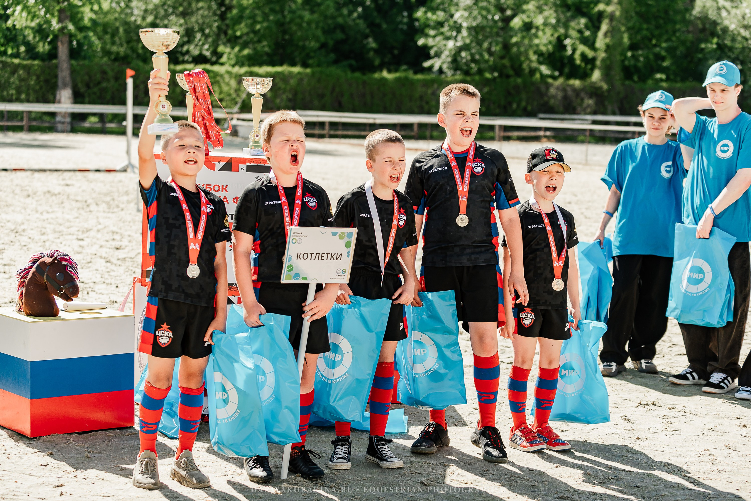 #ПОНИФОРУМ 2024. Конный фотограф Куракина Дарья • Фотосессии с лошадьми