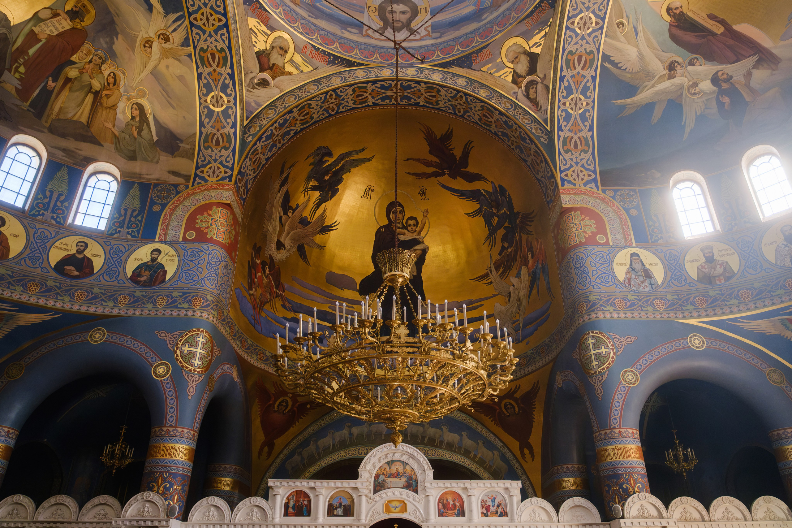 Две Здезды — Храм 19 века. Свадебный Видеограф Фотограф в Сочи