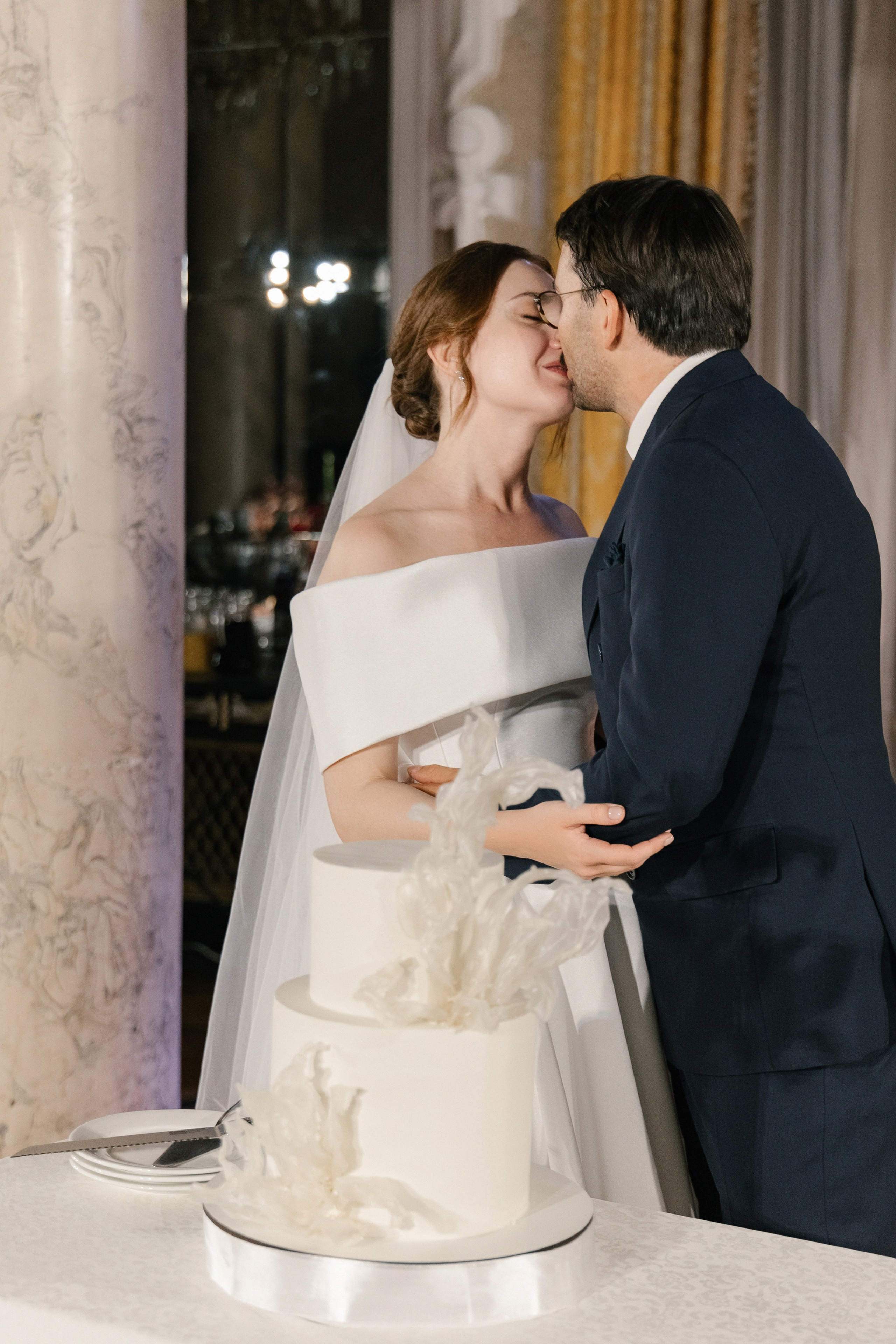 Свадебный банкет в отеле Хилтон Москва Ленинградская. Свадебный фотограф Москва