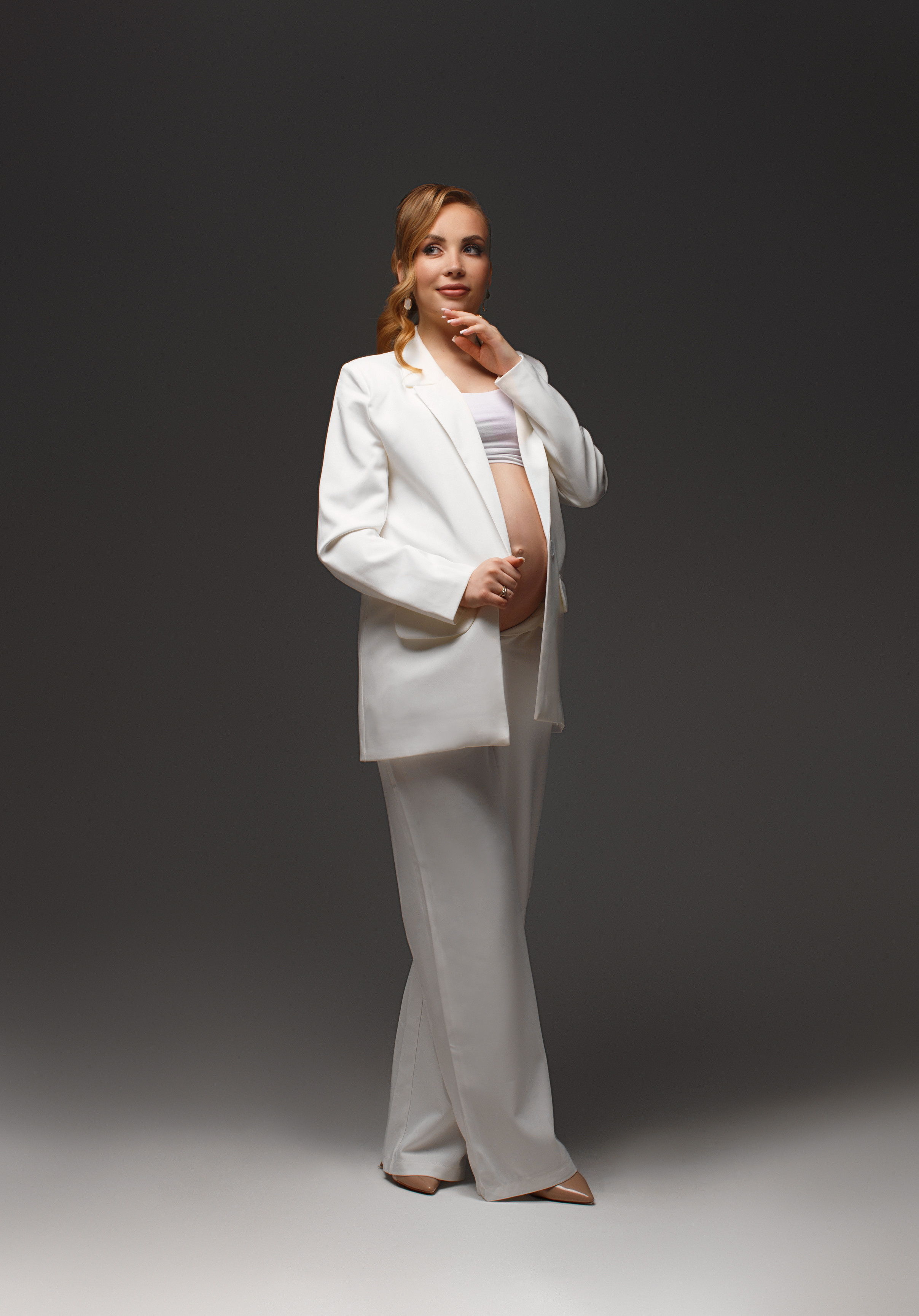 Беременность & материнство. Фотосессия беременности & материнства Коломна