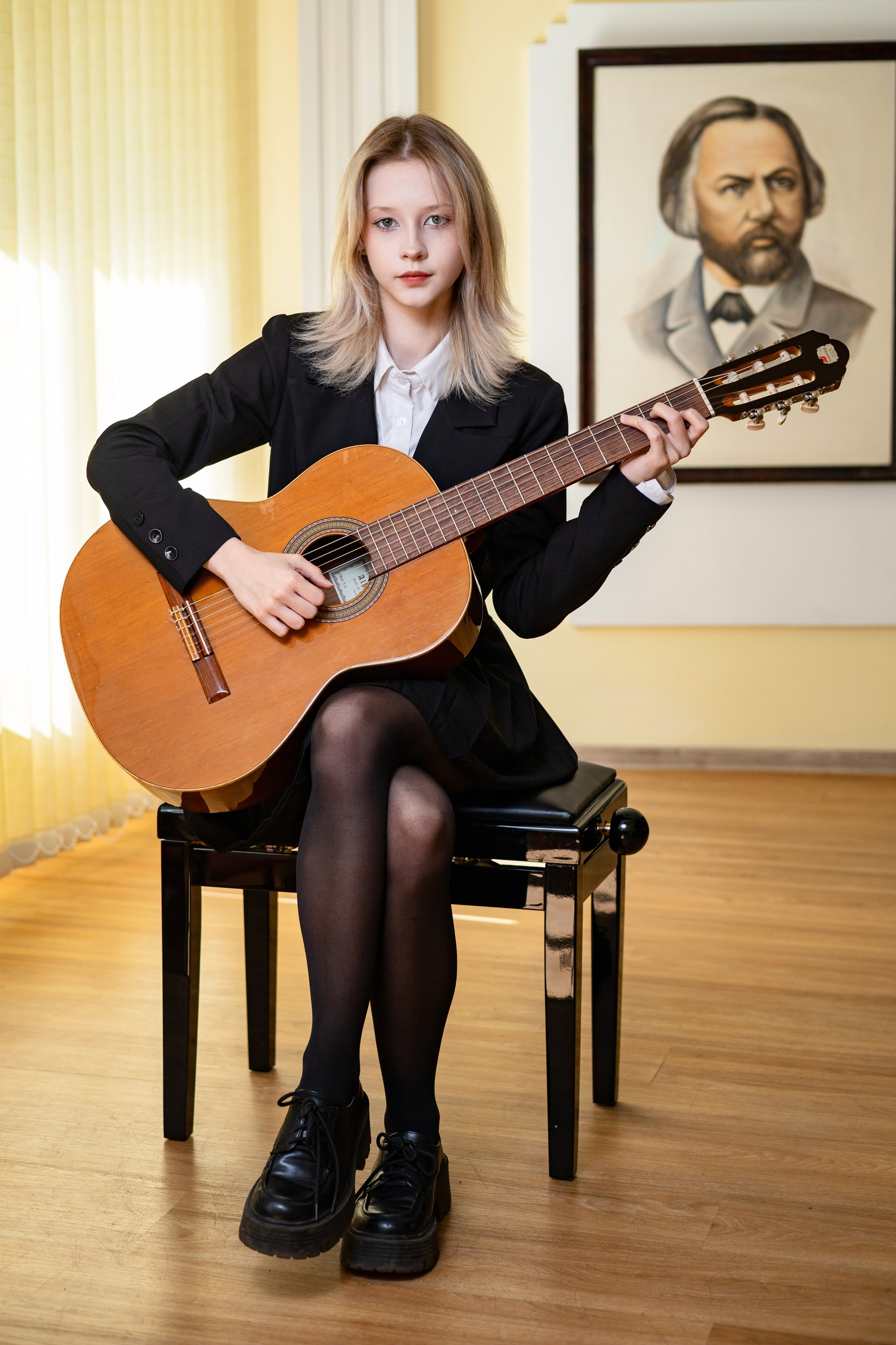 Выпускной альбом для выпускников музыкальной школы в Калининграде. Выпускные альбомы в Калининграде