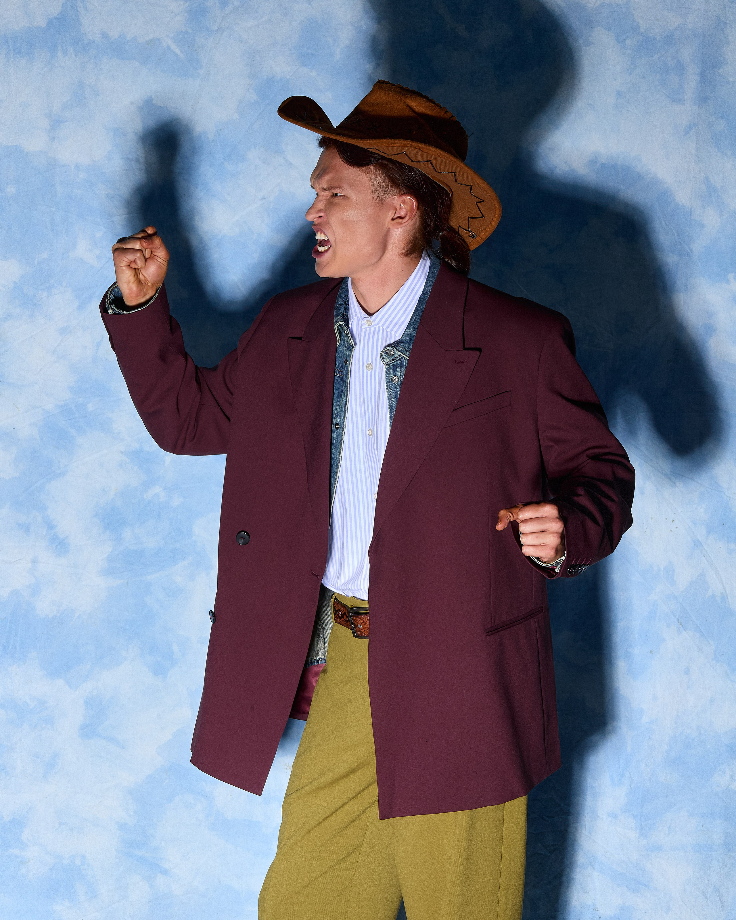 Winturov. Святослав Лебедев | Рекламный фотограф — Коммерческая съемка, Арт-дирекшн, AI-интеграция