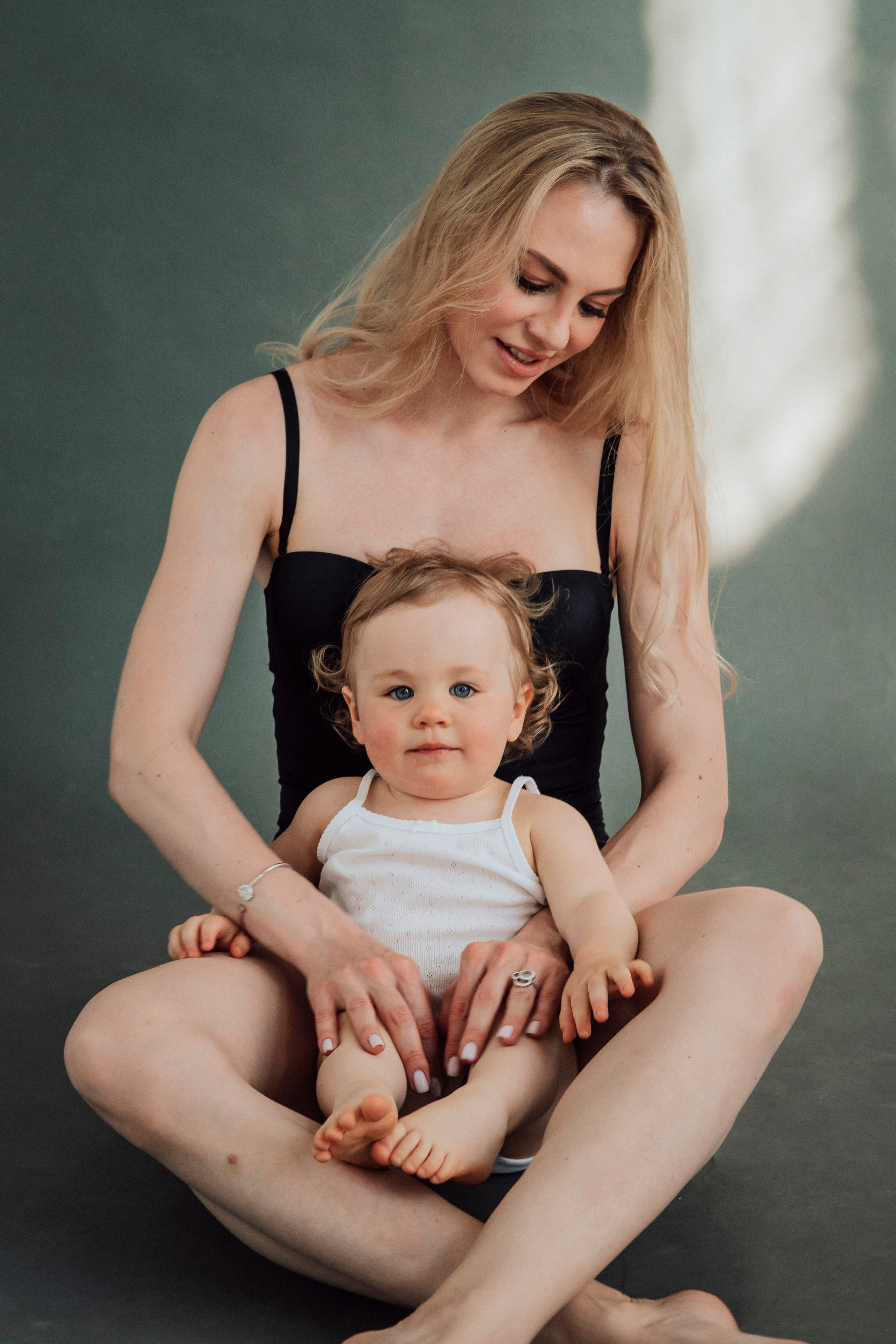 Съемка мамы и дочки. Семейный фотограф в Москве Наталья Чуб, заказать Фотокнигу