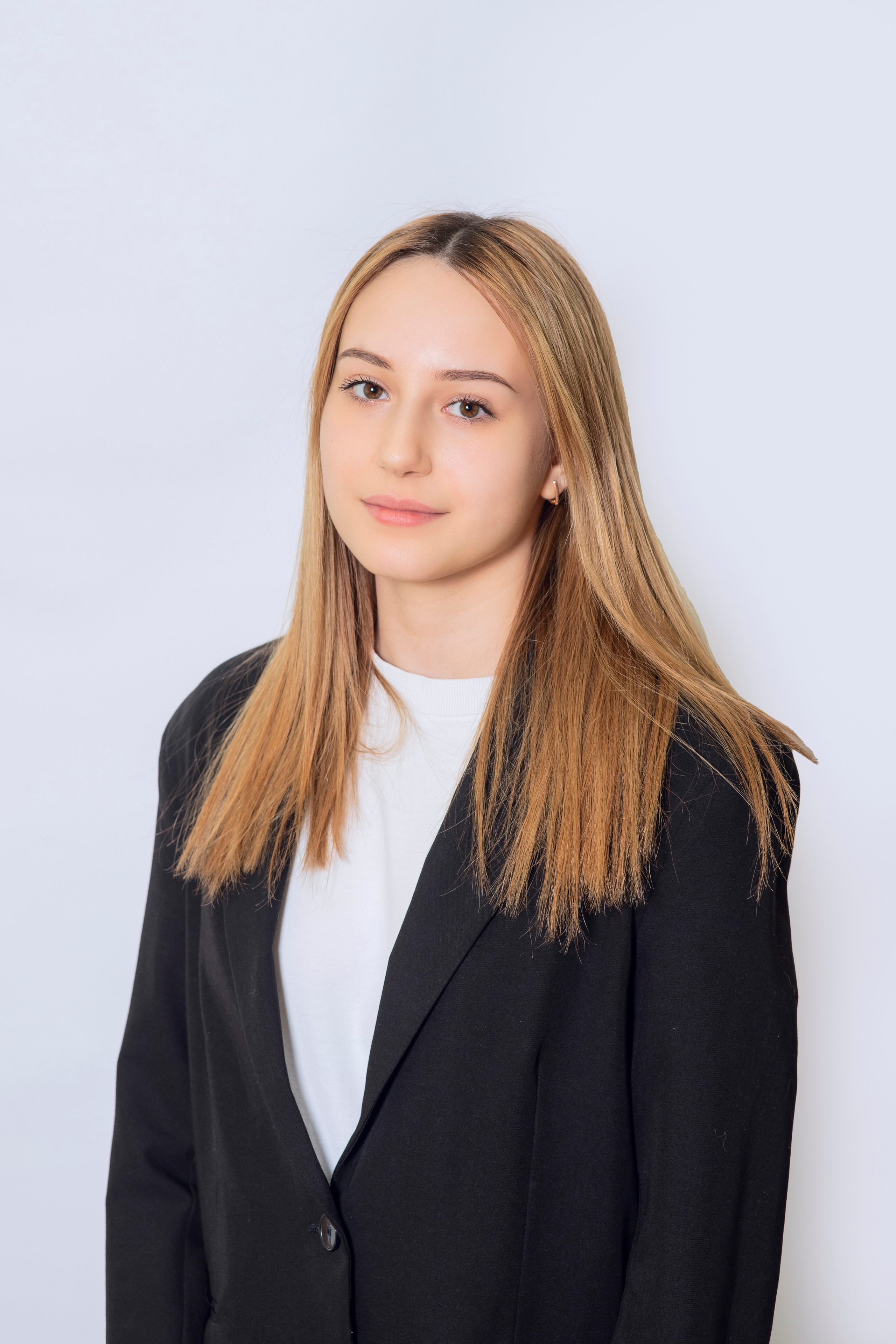 Выпускники 9 класса. Школа на Таганке. Семейный фотограф в Москве Наталья Чуб, заказать Фотокнигу