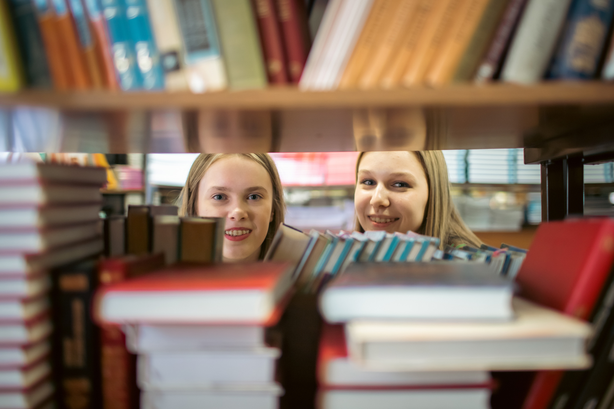 Выпускники 9 класса. Школа на Таганке. Семейный фотограф в Москве Наталья Чуб, заказать Фотокнигу