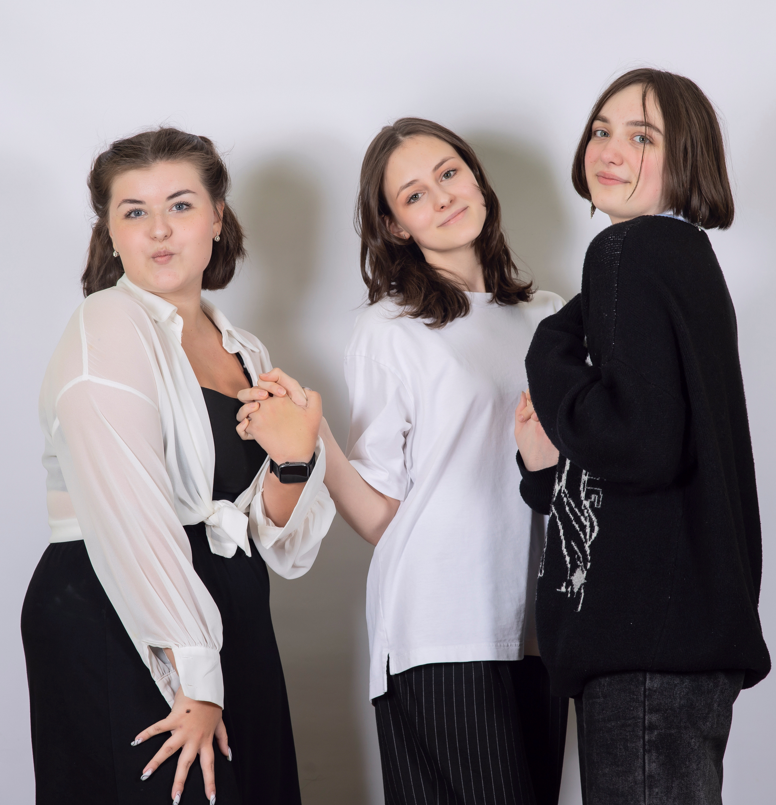 Выпускники 9 класса. Школа на Таганке. Семейный фотограф в Москве Наталья Чуб, заказать Фотокнигу