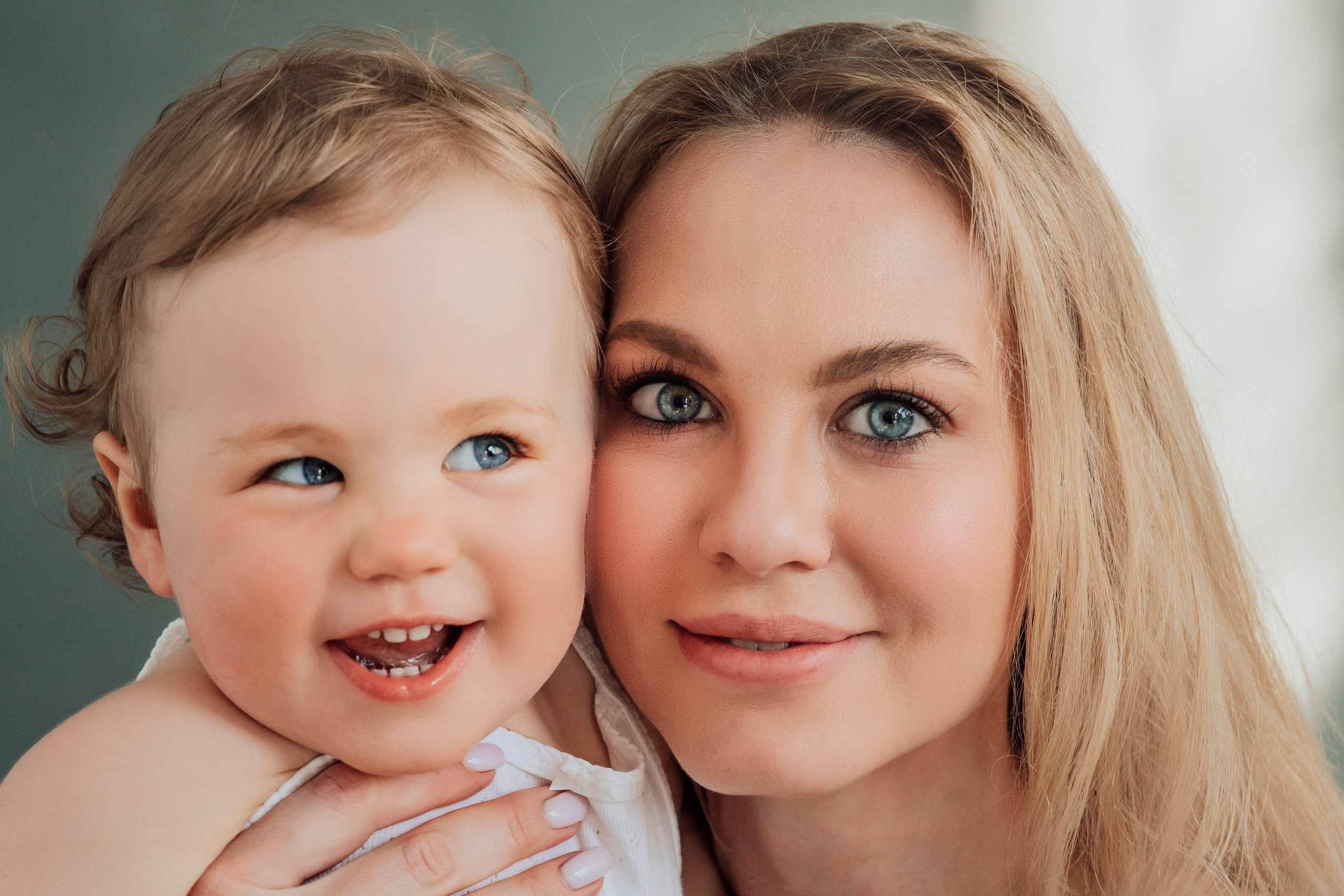 Съемка мамы и дочки. Семейный фотограф в Москве Наталья Чуб, заказать Фотокнигу