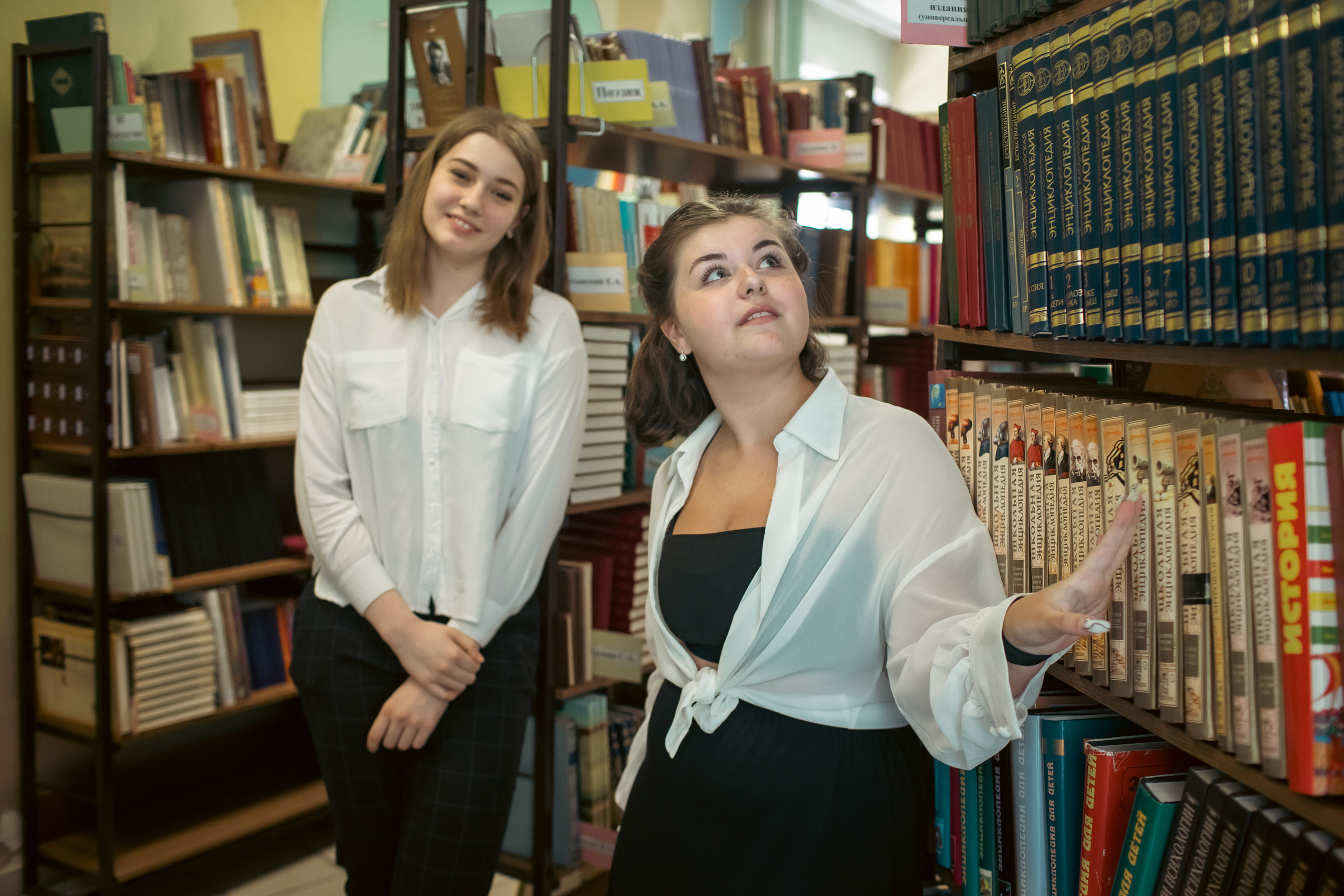 Выпускники 9 класса. Школа на Таганке. Семейный фотограф в Москве Наталья Чуб, заказать Фотокнигу