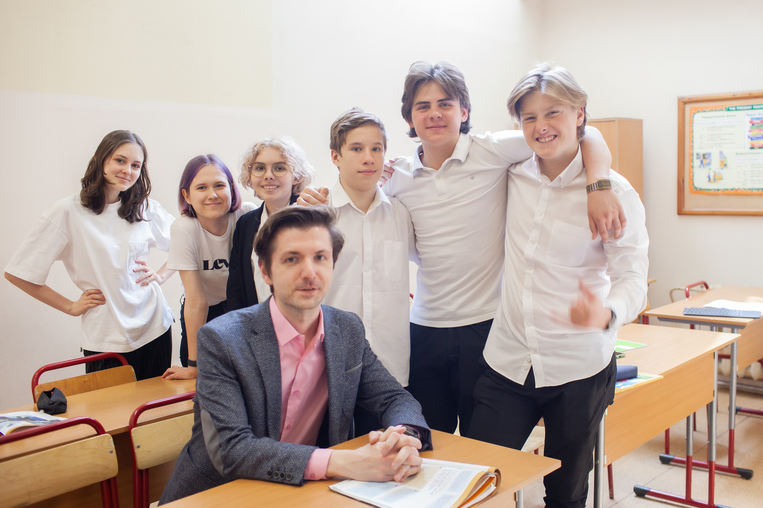 Выпускники 9 класса. Школа на Таганке. Семейный фотограф в Москве Наталья Чуб, заказать Фотокнигу