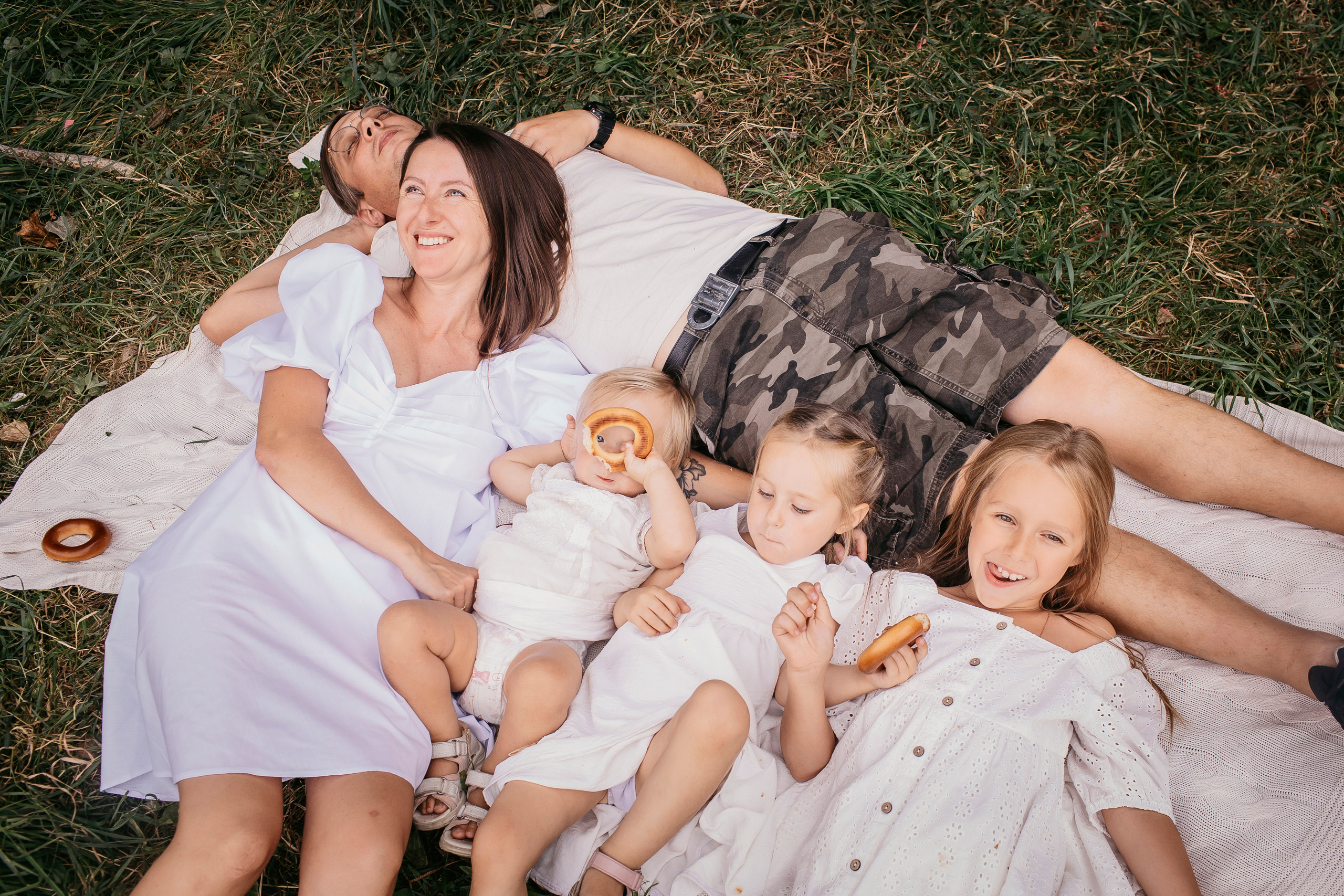 Мама, папа и три дочки. Семейный фотограф в Москве Наталья Чуб, заказать Фотокнигу