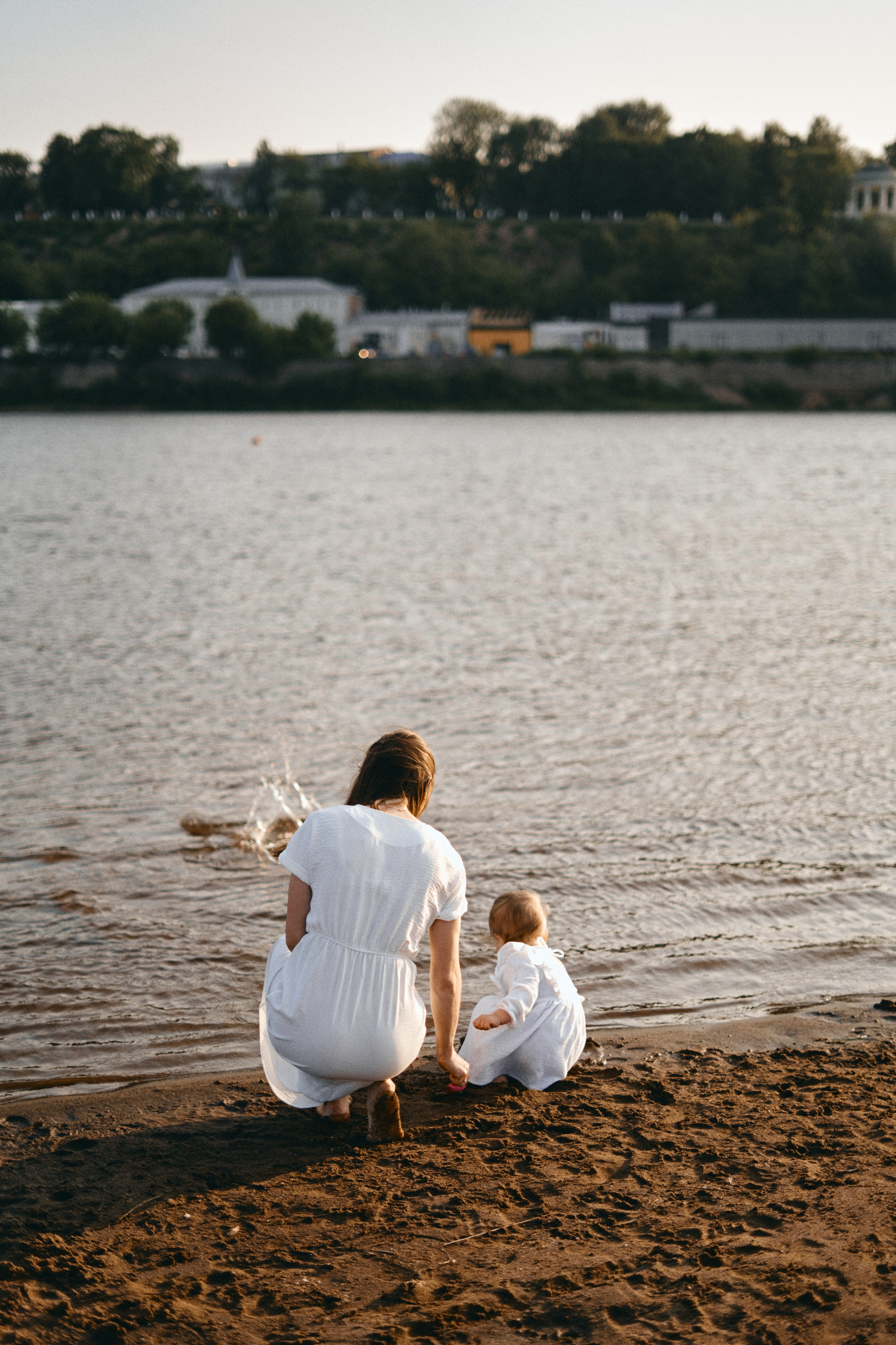 Пляж, ветер и объятия. Фотограф Киров Анжелика Некрасова