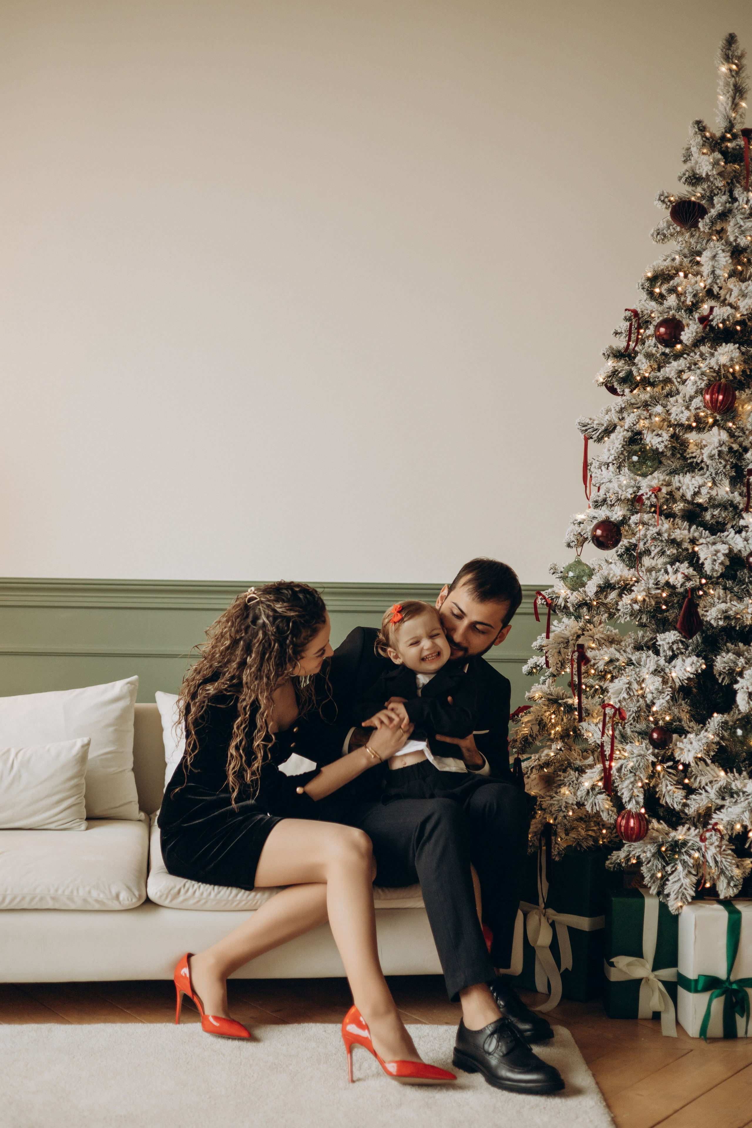 Виолетта семейная. Самый теплый фотограф в Краснодаре Рябоконь Ксения